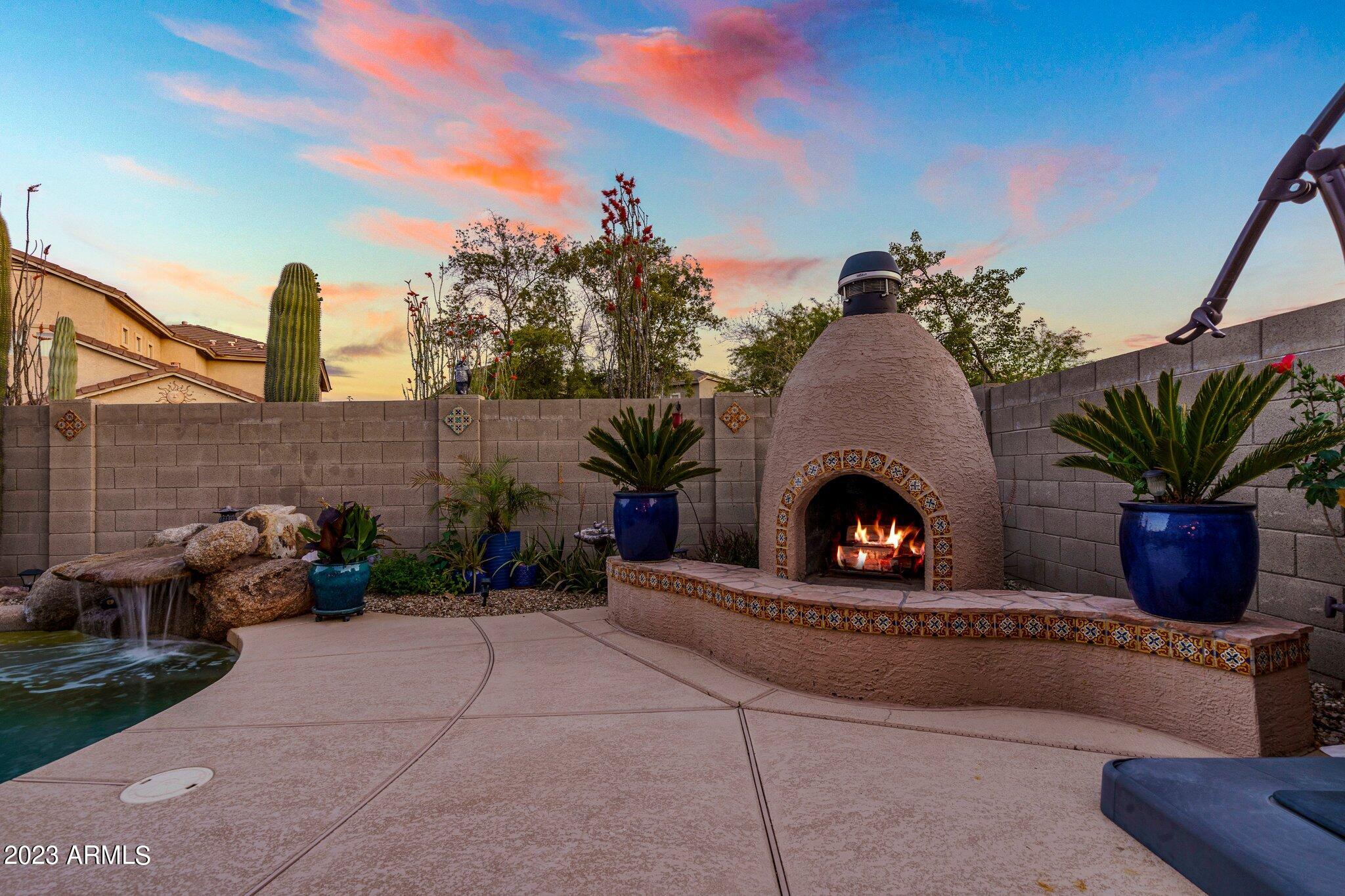 3057 W LEISURE Lane