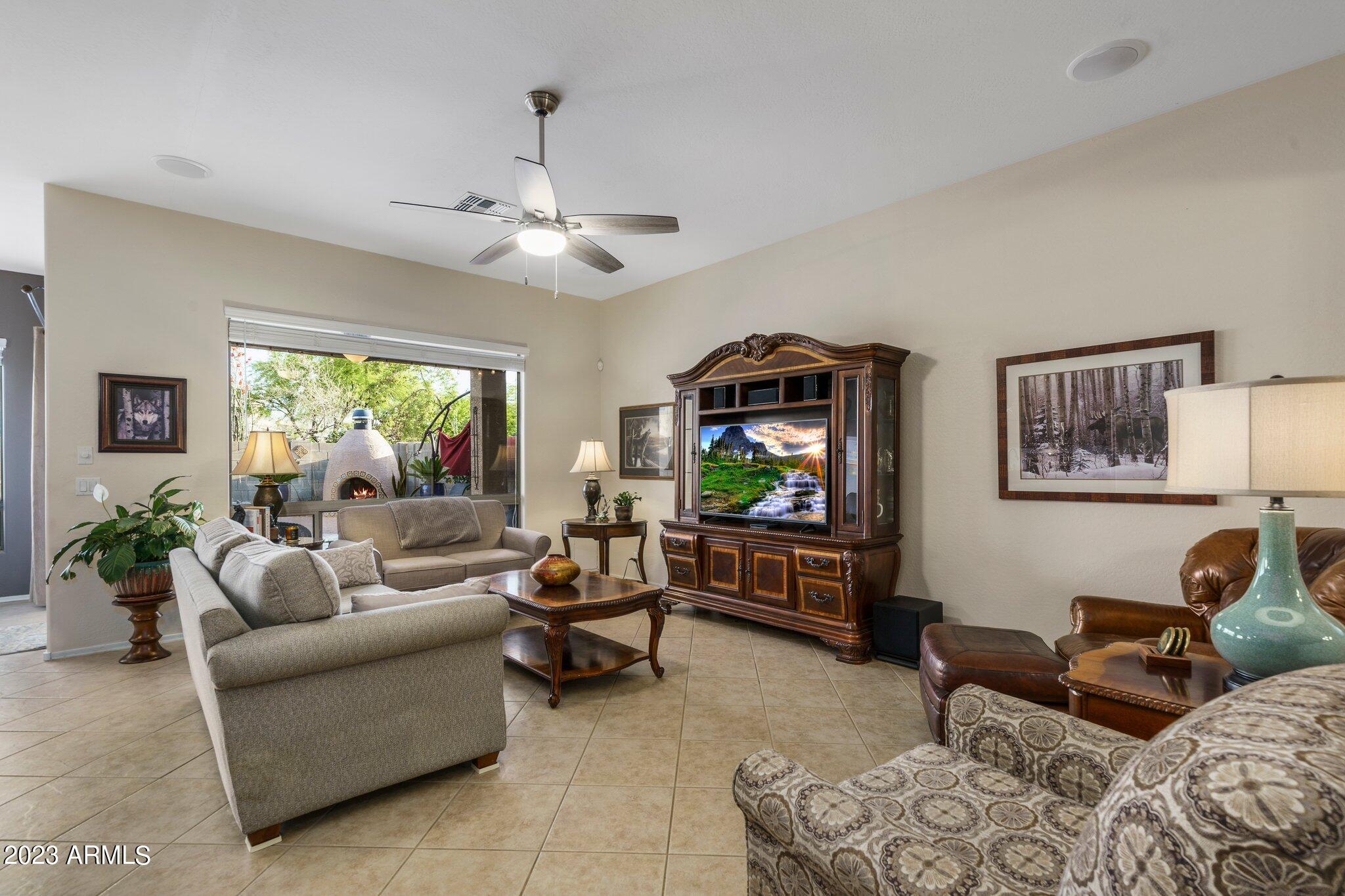 3057 W LEISURE Lane