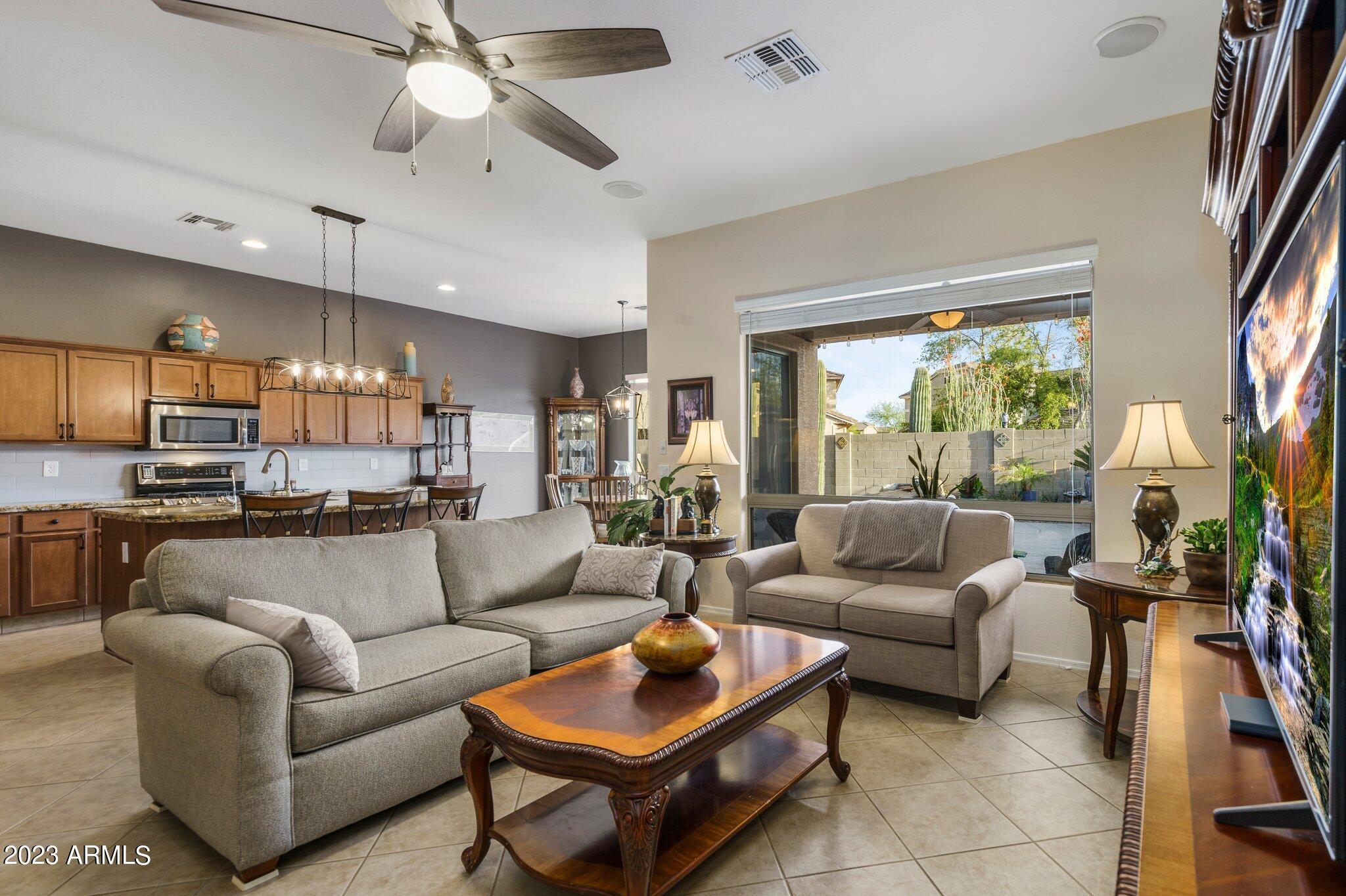 3057 W LEISURE Lane