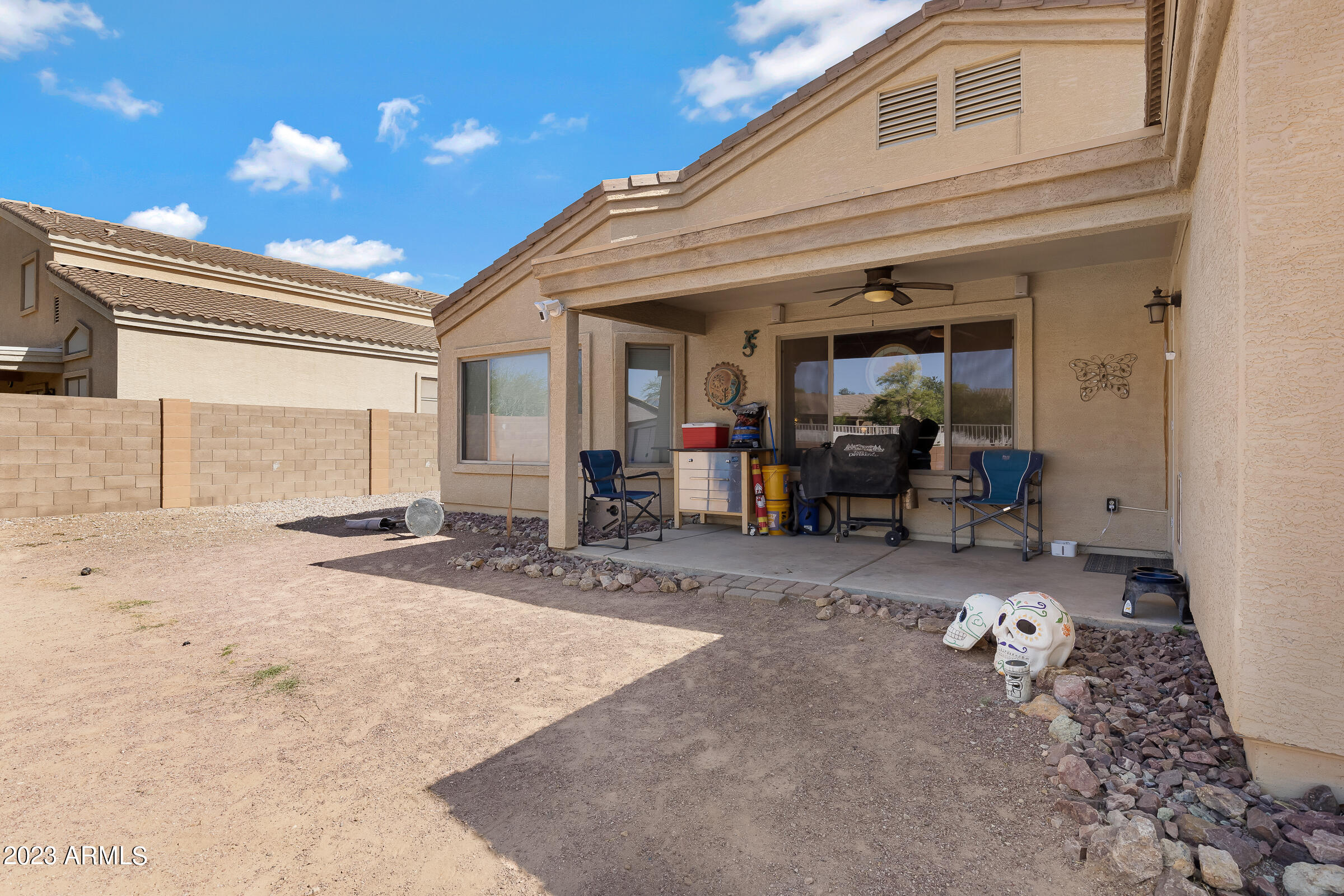 616 E Black Diamond Drive