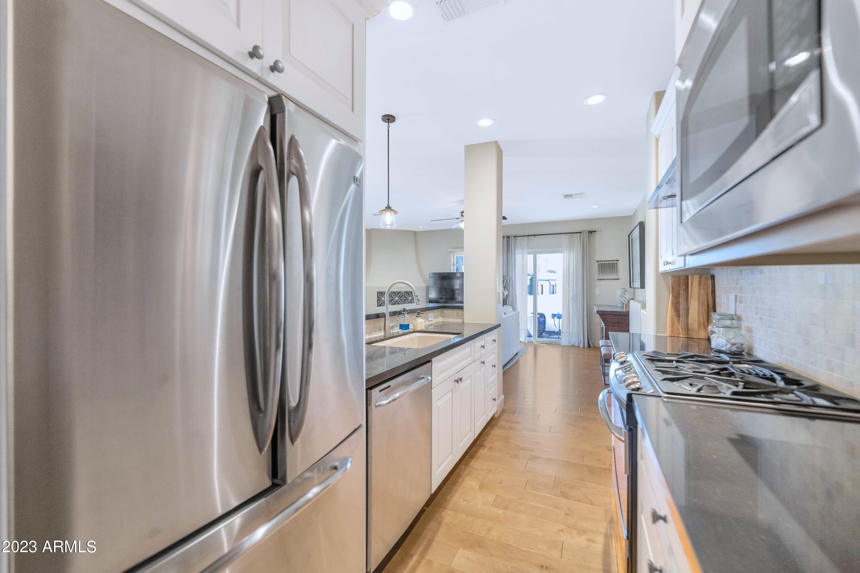 8333 E VIA PASEO DEL NORTE -- Unit: 1029