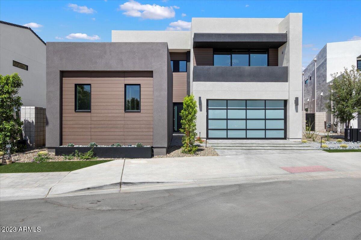 6110 E ALTA HACIENDA Drive