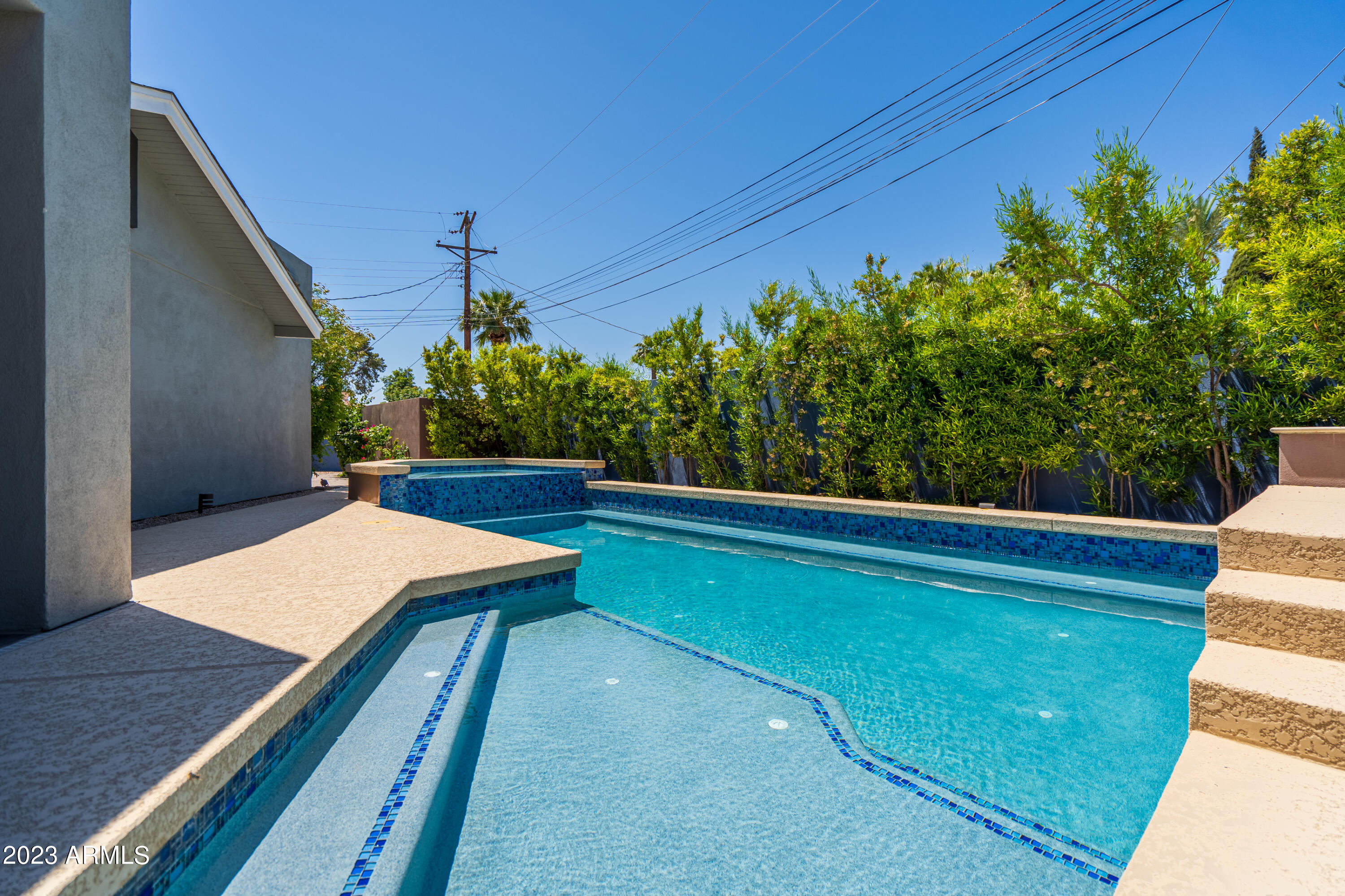 3329 E FLOWER Street