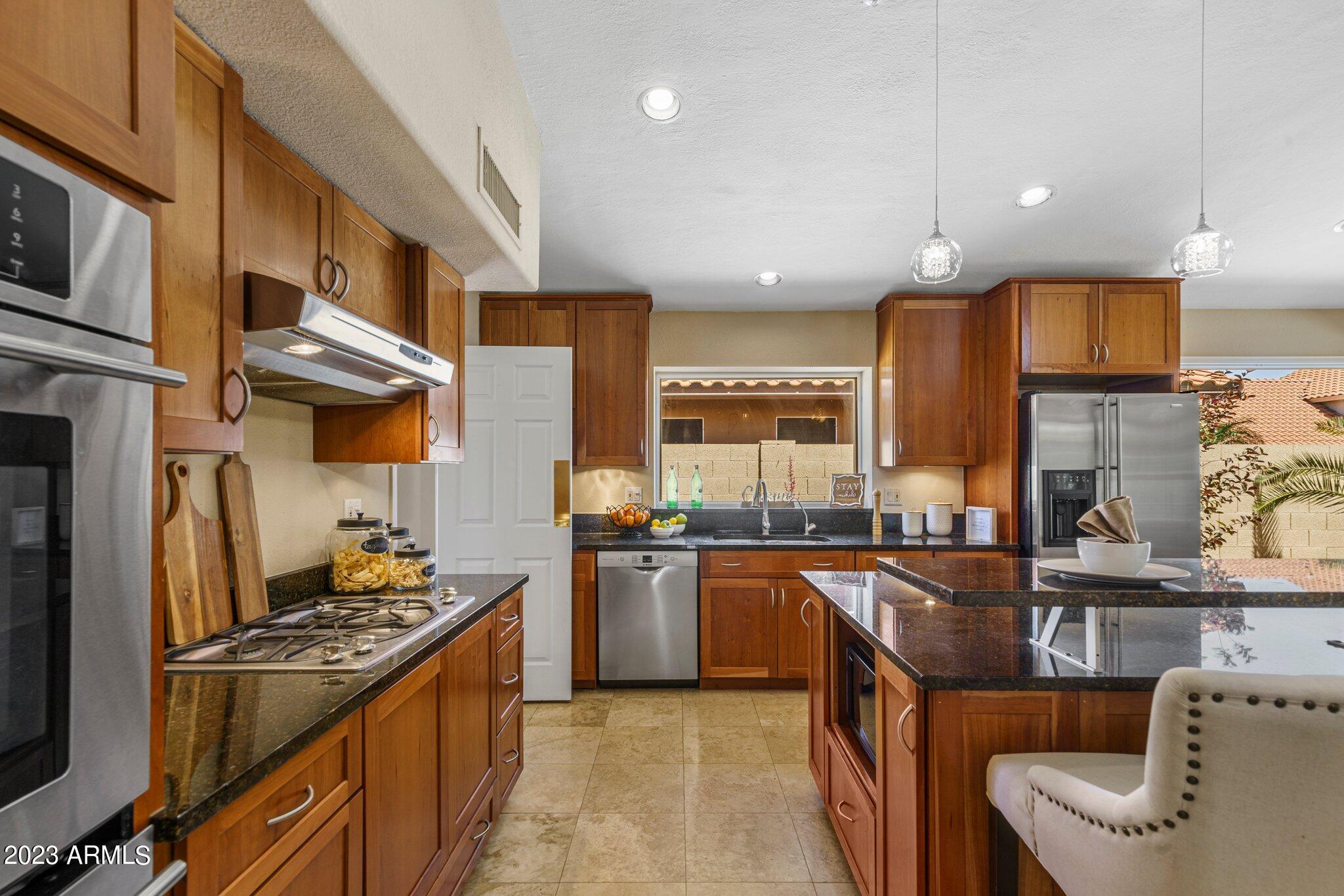 9103 E PERSHING Avenue