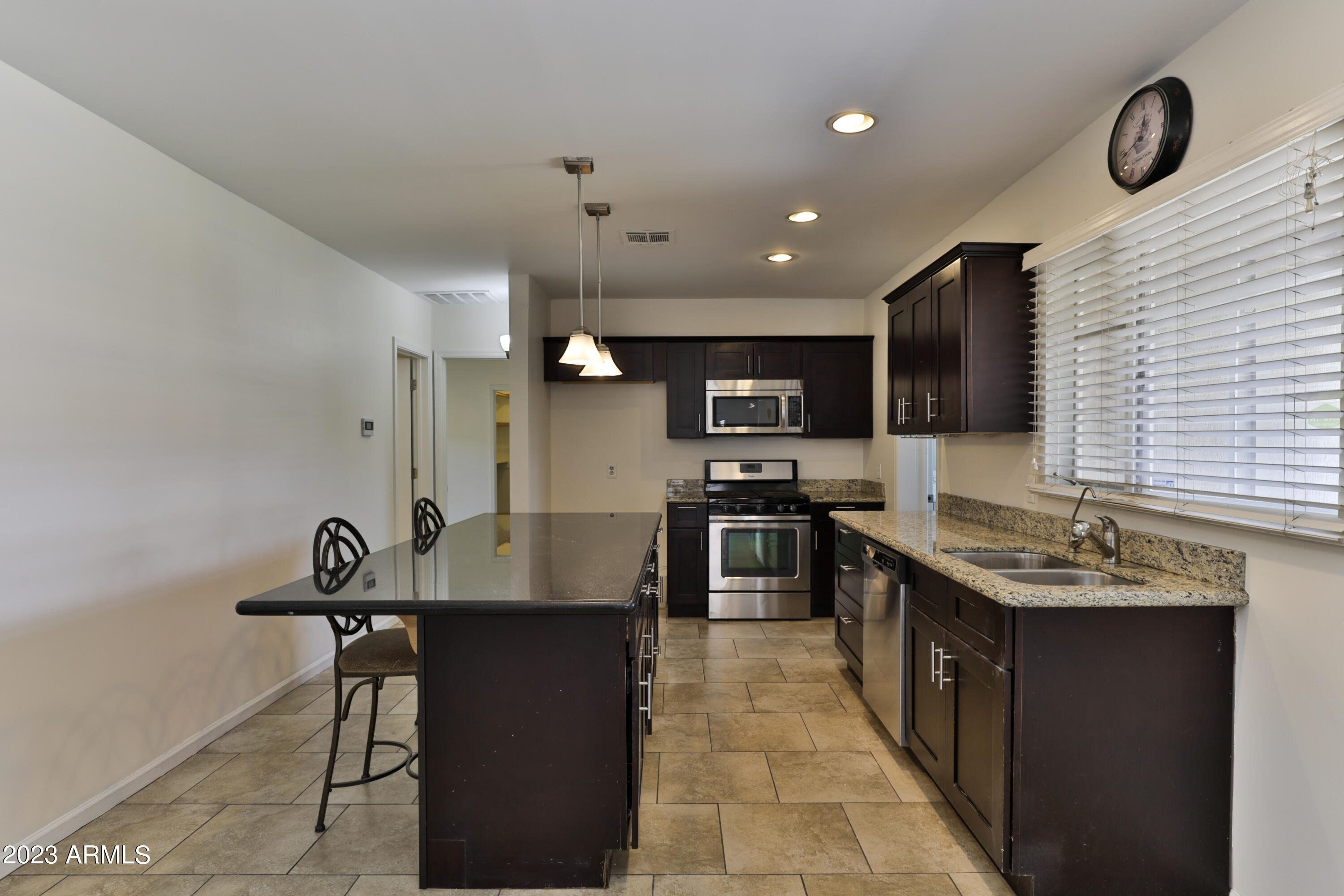 5117 E VERDE Lane
