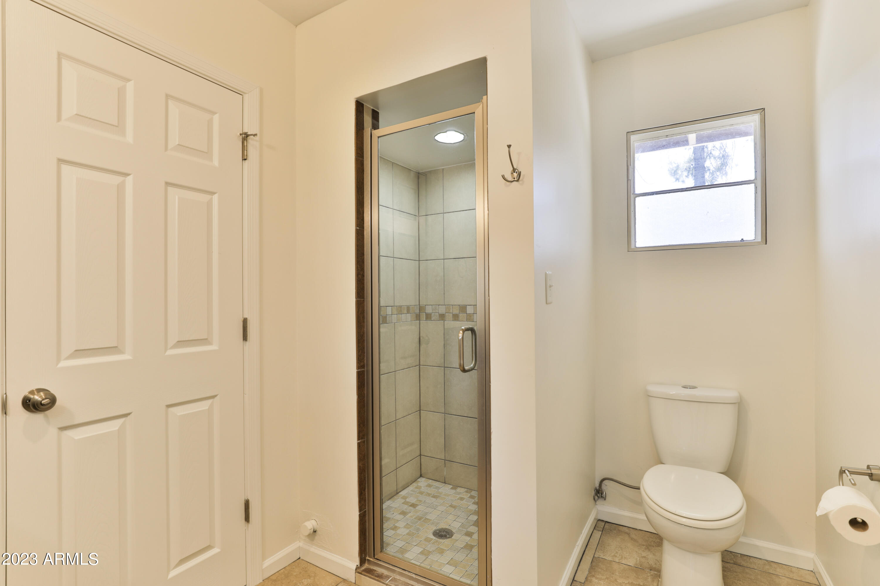 5117 E VERDE Lane
