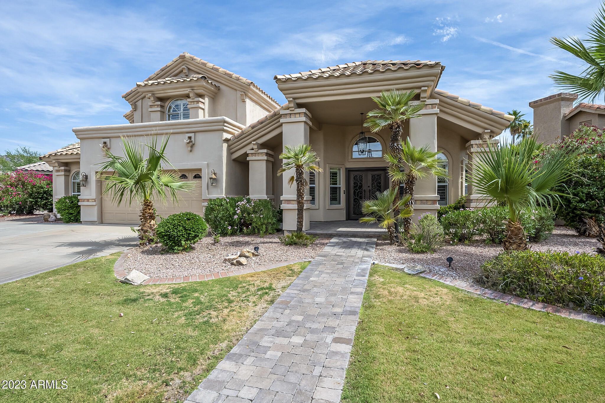 3436 E Desert Broom Way
