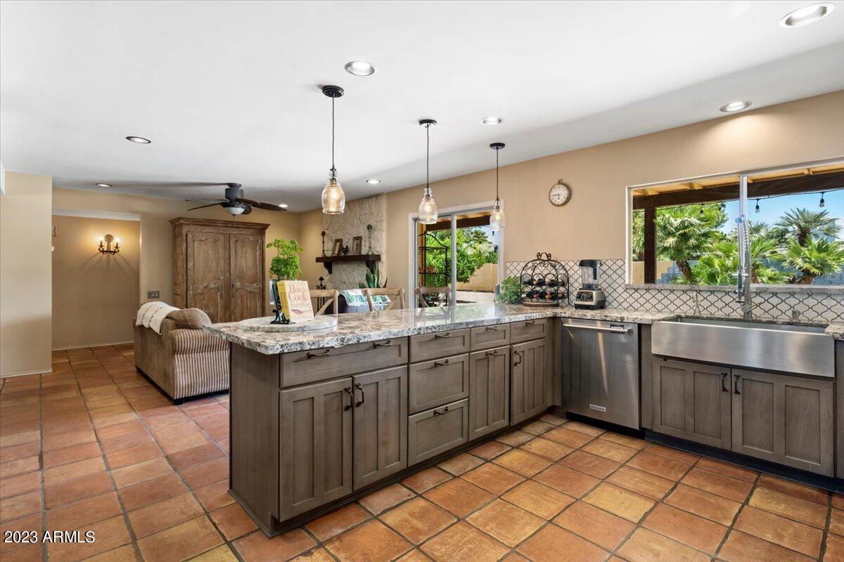 12243 N 58TH Street