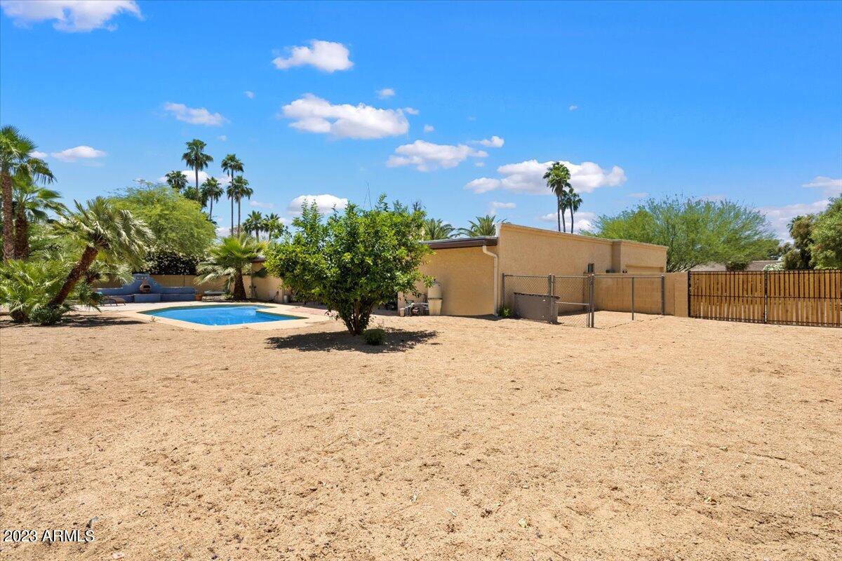 12243 N 58TH Street