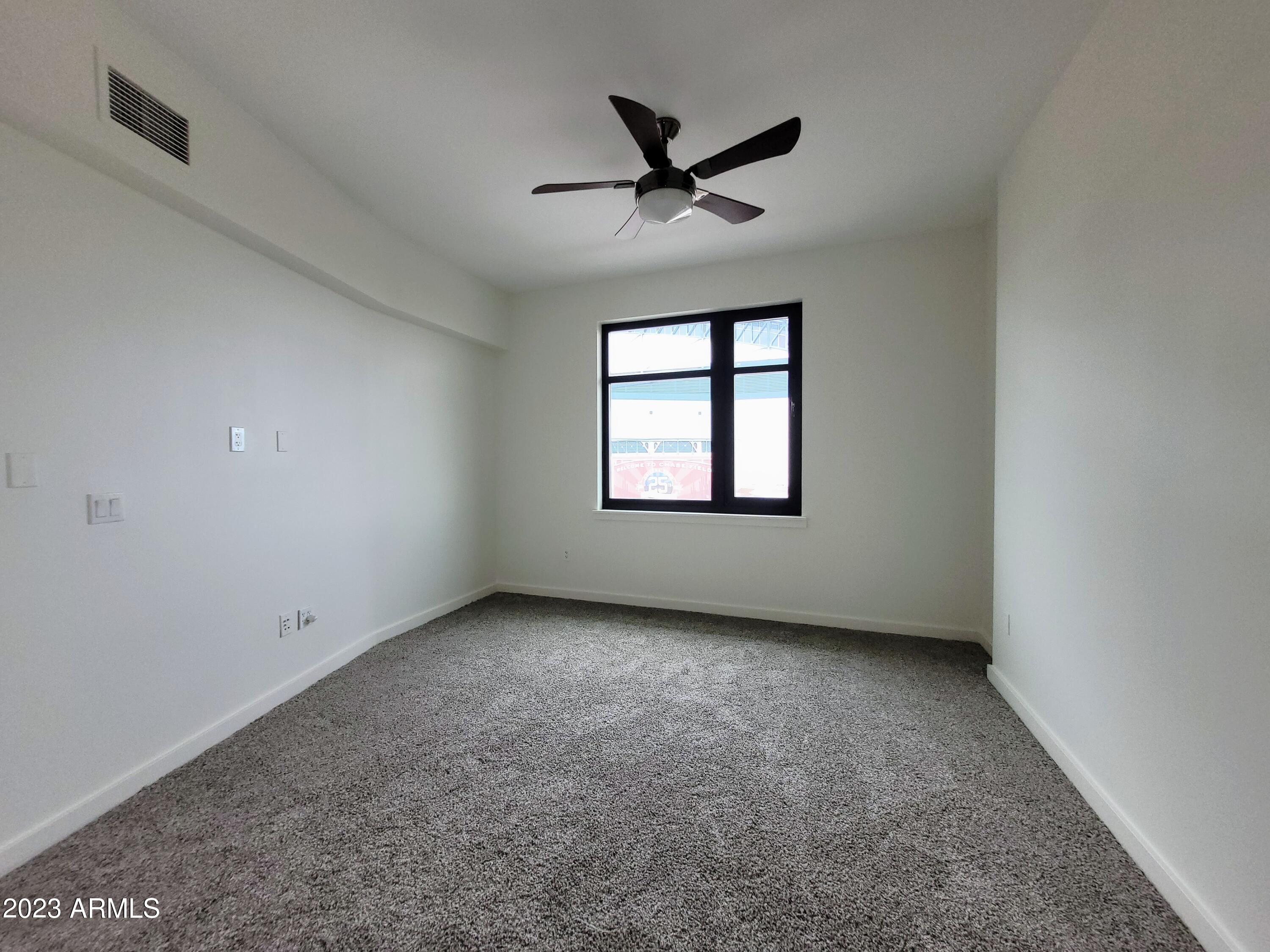 310 S 4TH Street Unit: 806