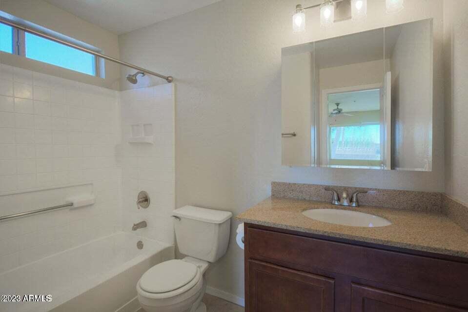 14145 N 92ND Street Unit: 2022