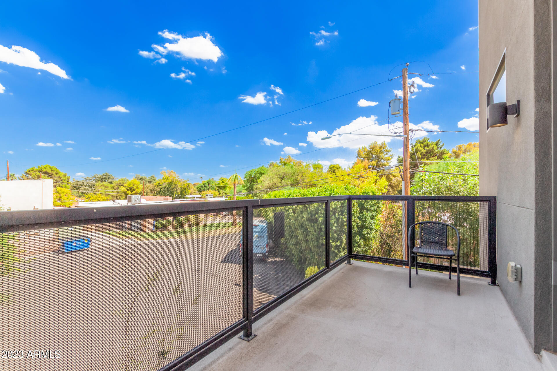 2645 E OSBORN Road Unit: 1