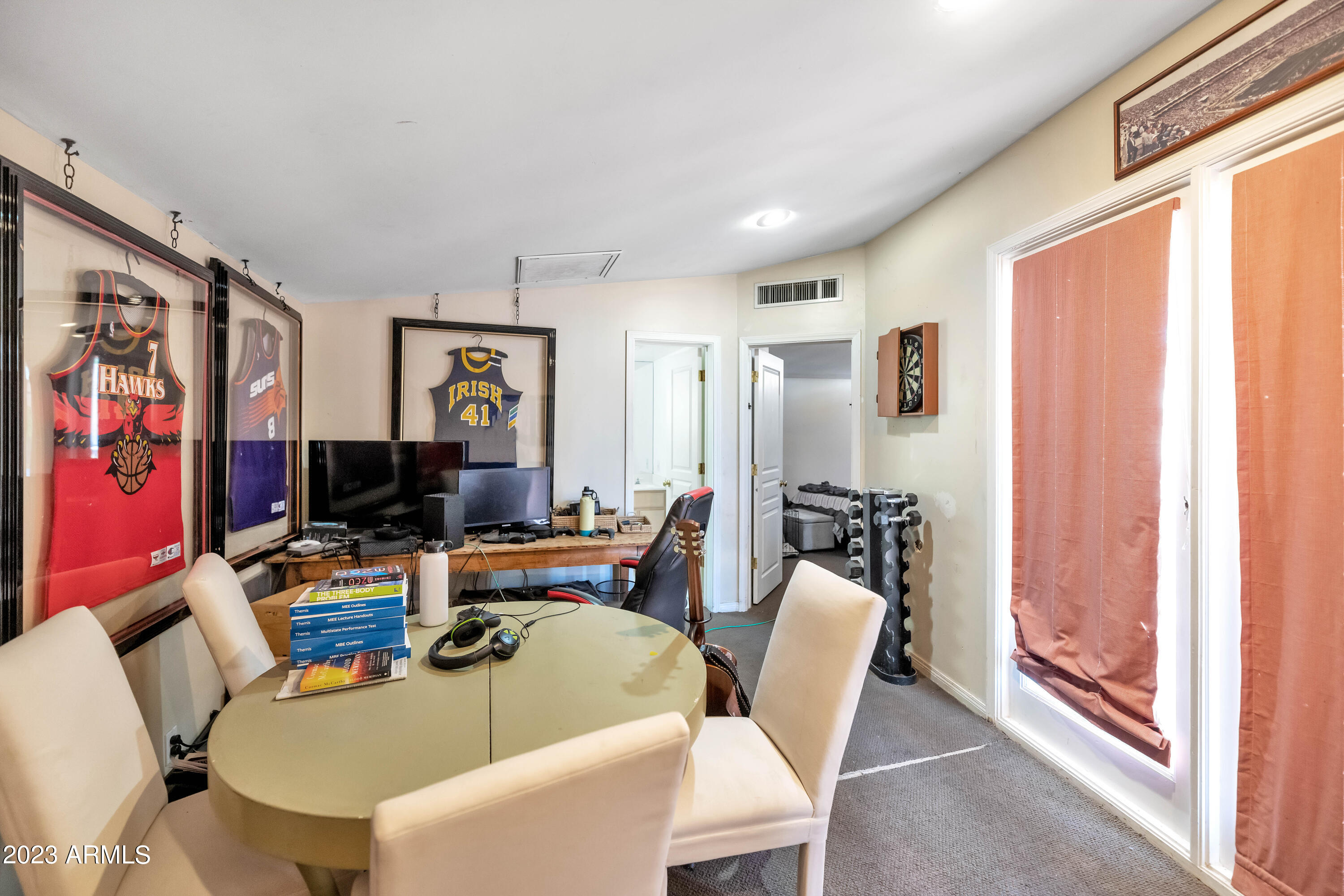 6015 E CALLE DEL MEDIA --