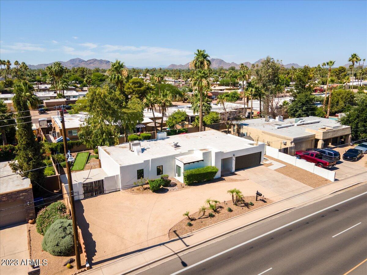 6529 E THUNDERBIRD Road