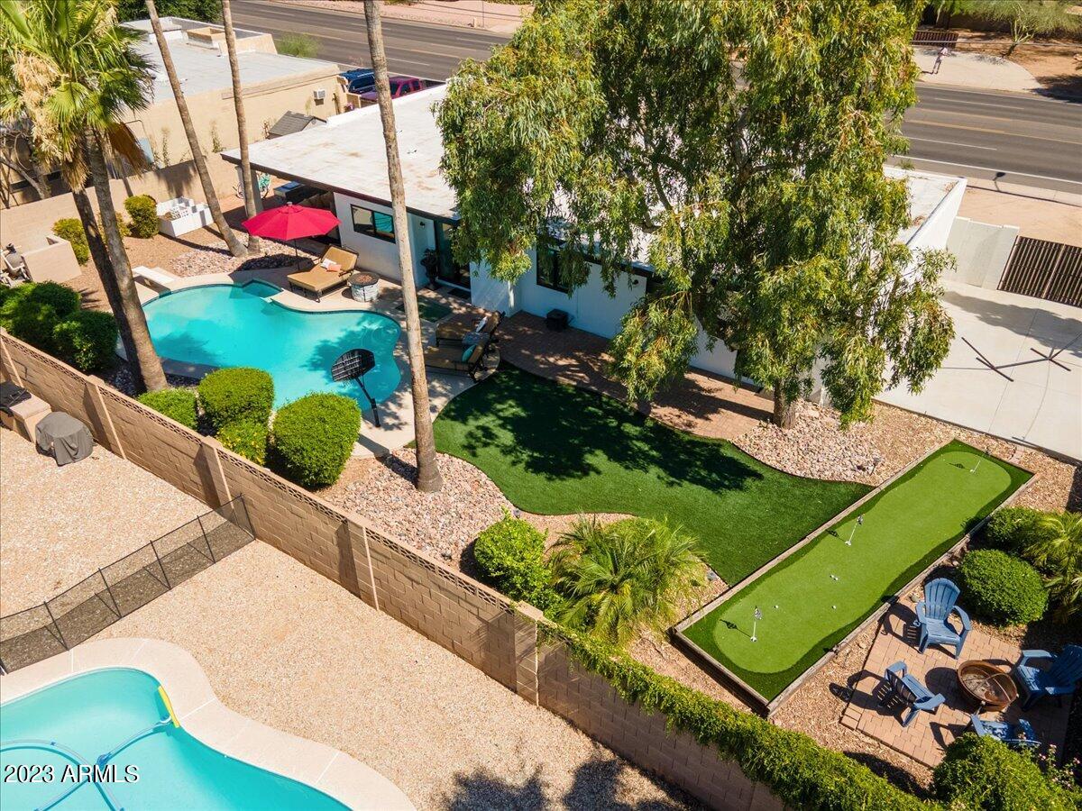 6529 E THUNDERBIRD Road