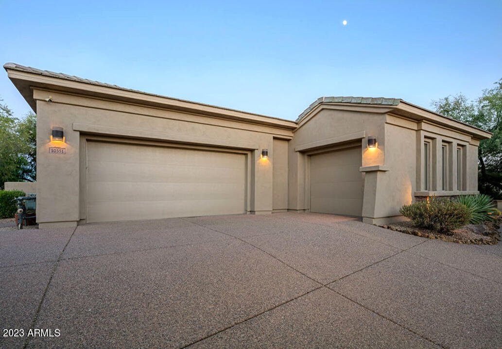 10351 E WINTER SUN Drive