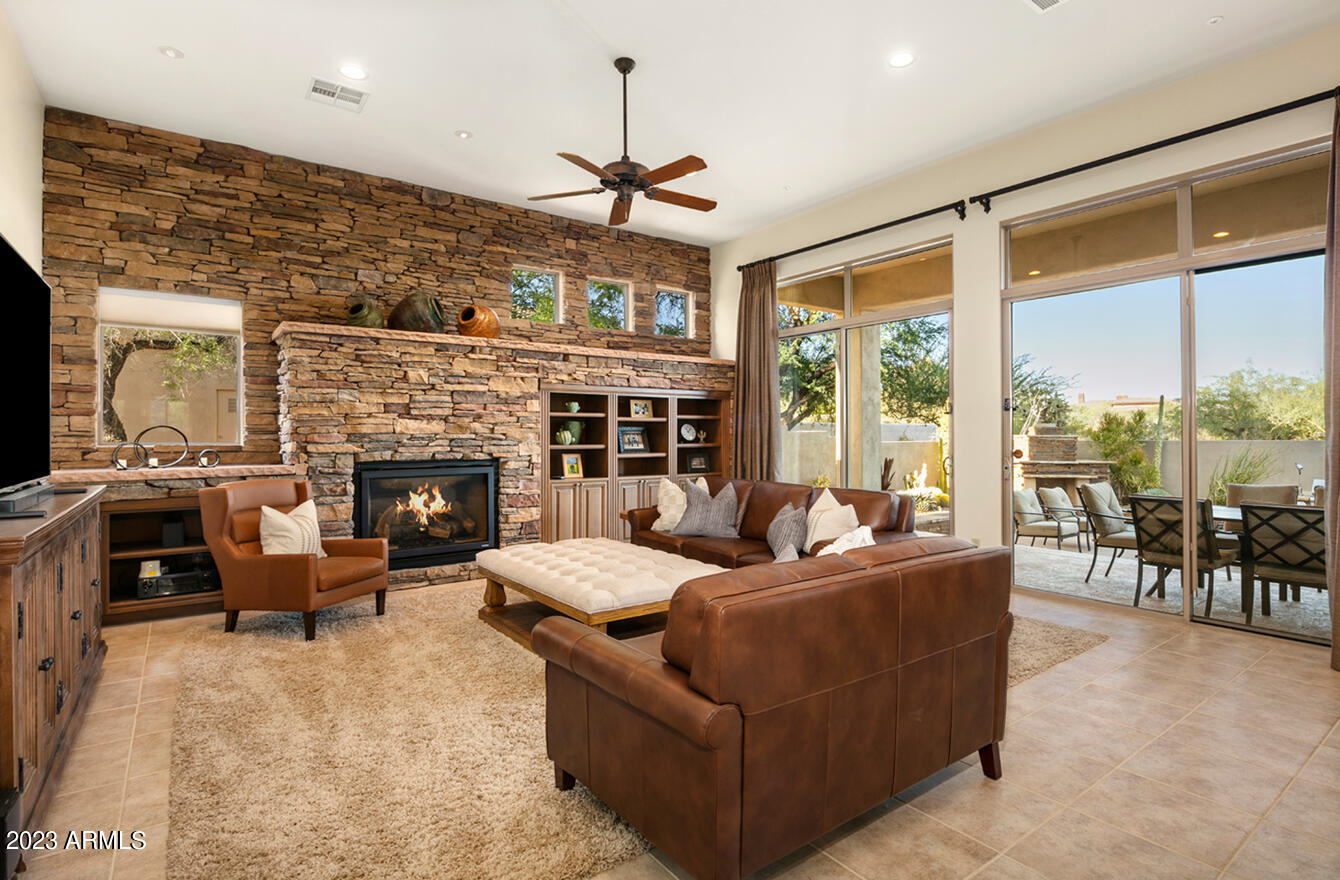 10351 E WINTER SUN Drive