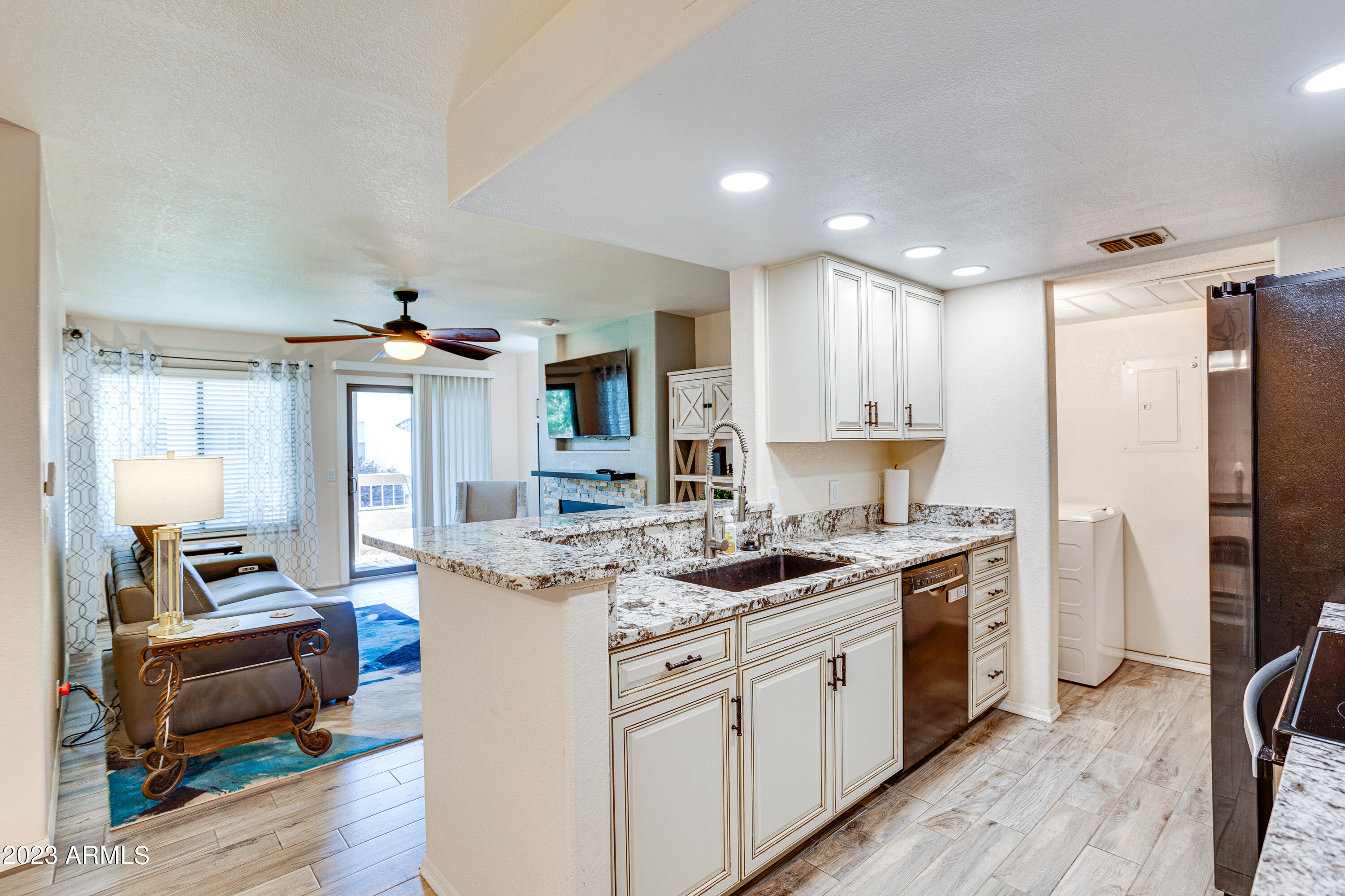 14645 N FOUNTAIN HILLS Boulevard Unit: 224