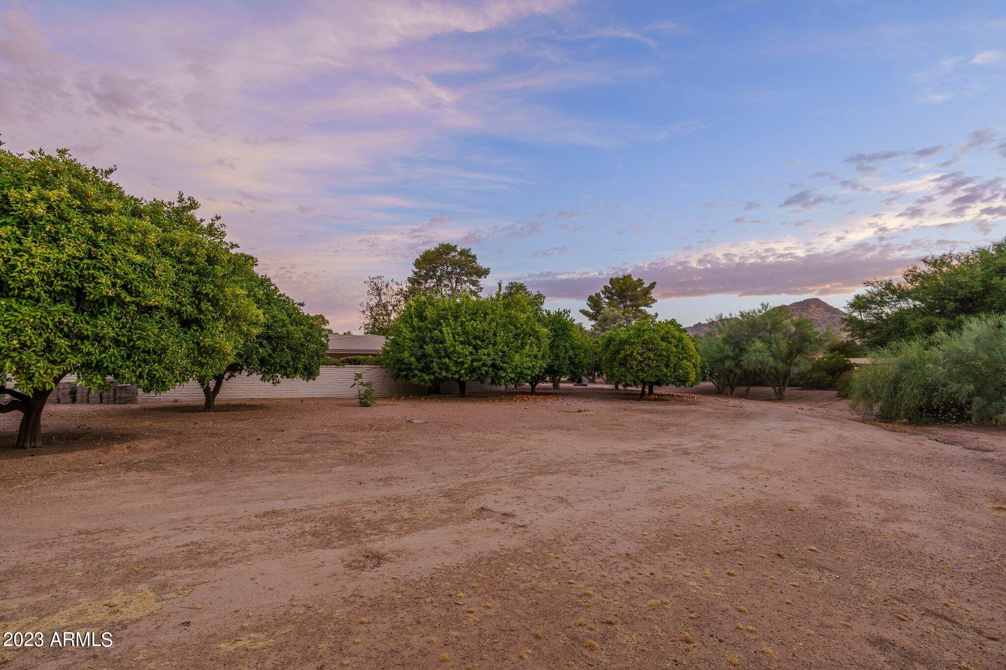 6516 E MAVERICK Road