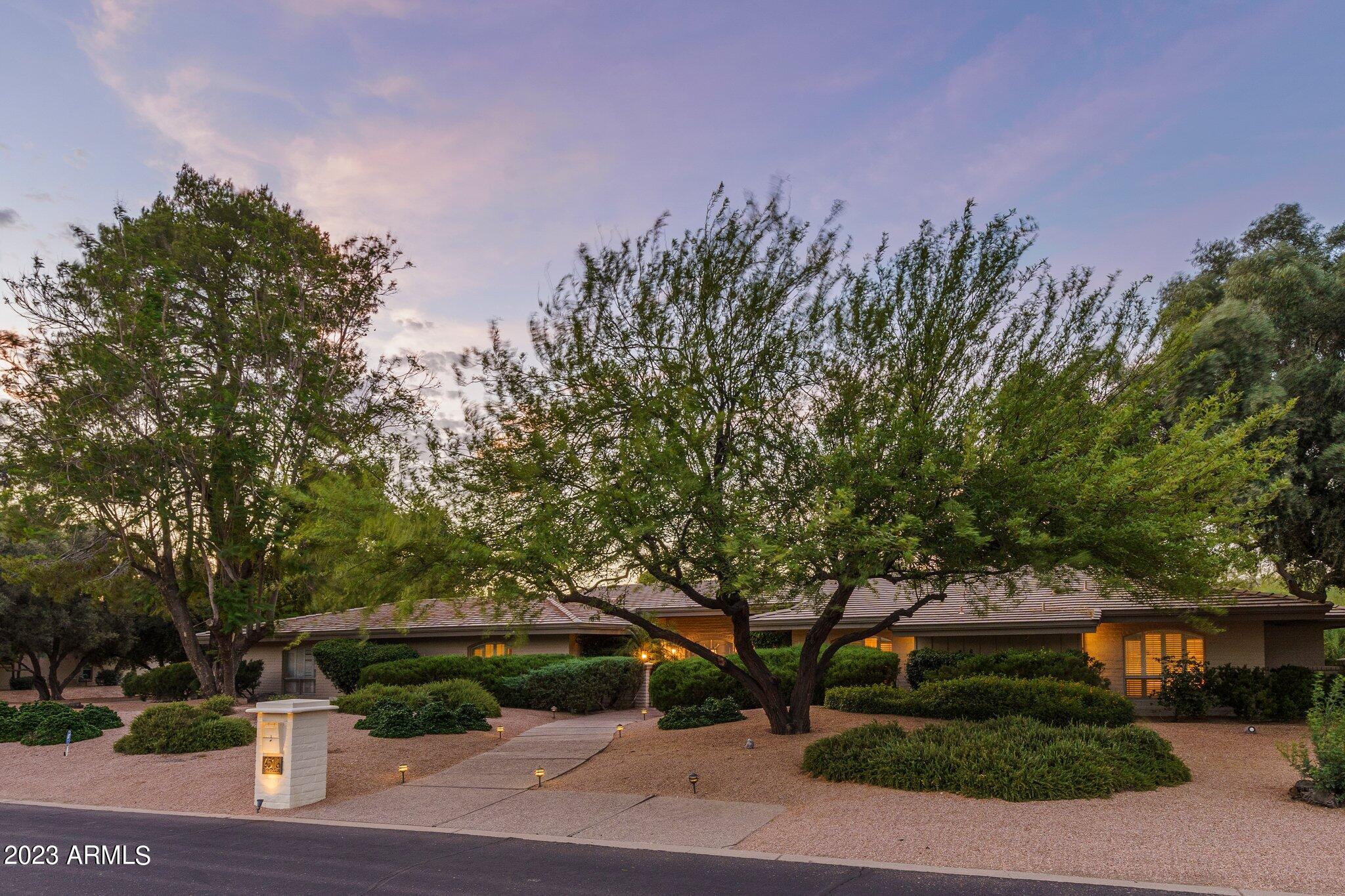 6516 E MAVERICK Road