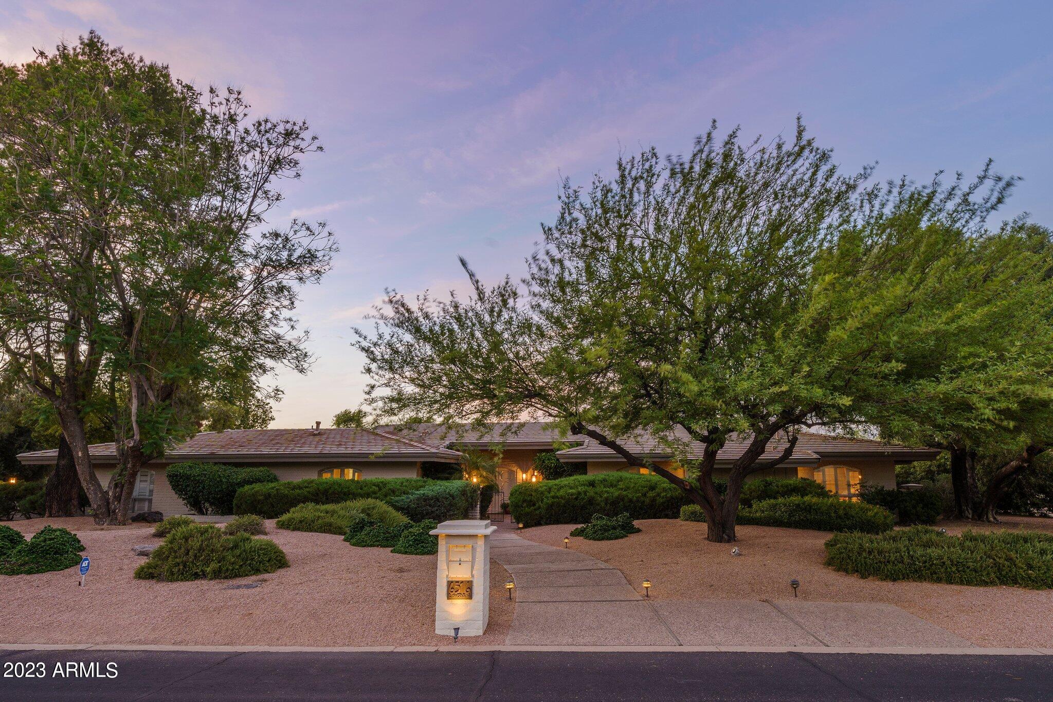 6516 E MAVERICK Road