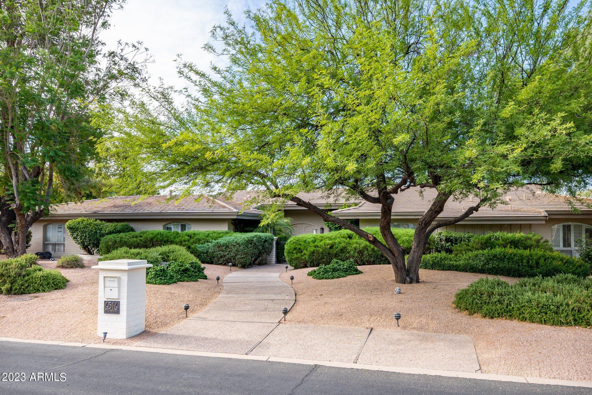 6516 E MAVERICK Road