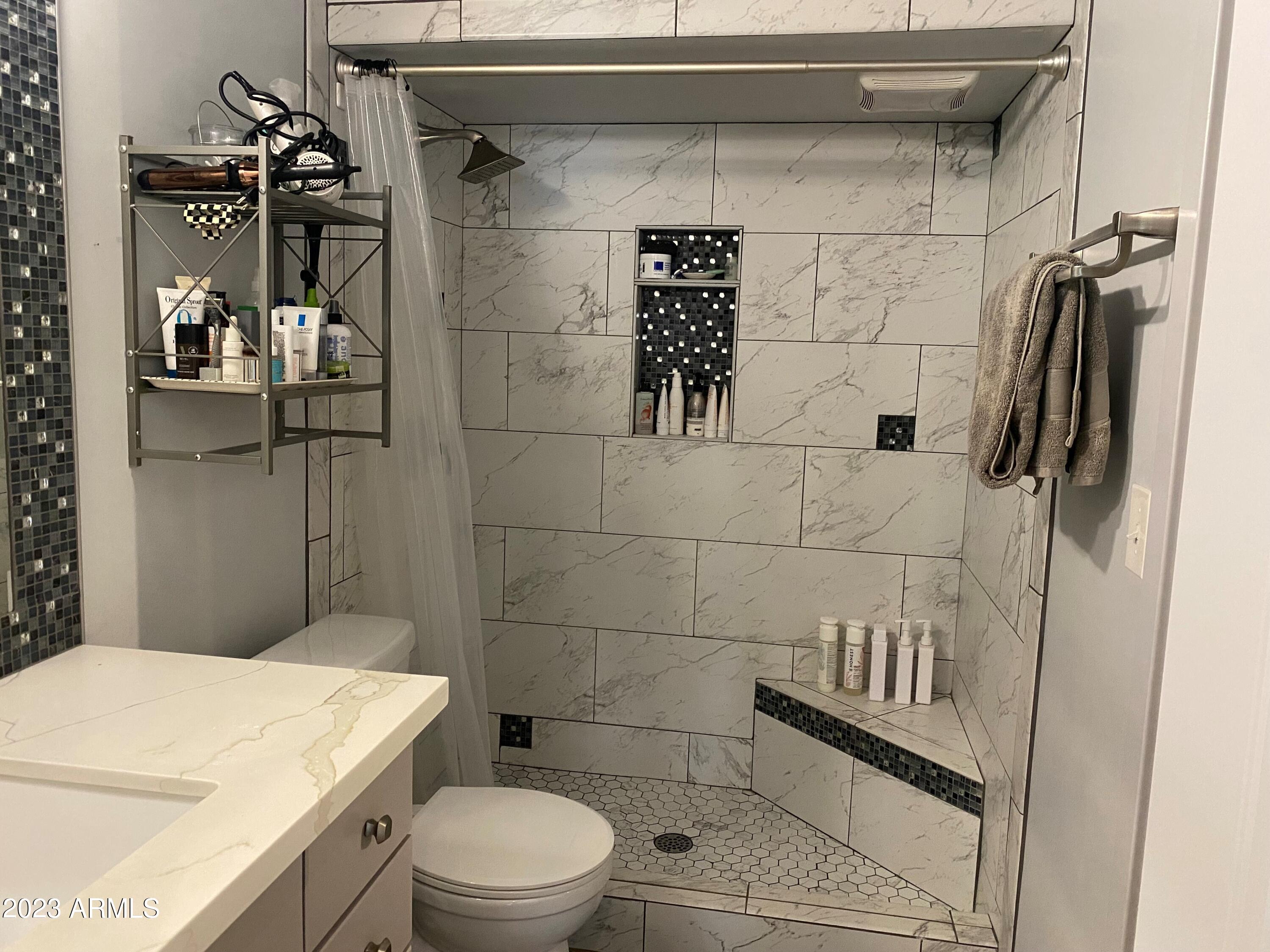 2121 E BETHANY HOME(GUEST HOUSE ONLY) Road