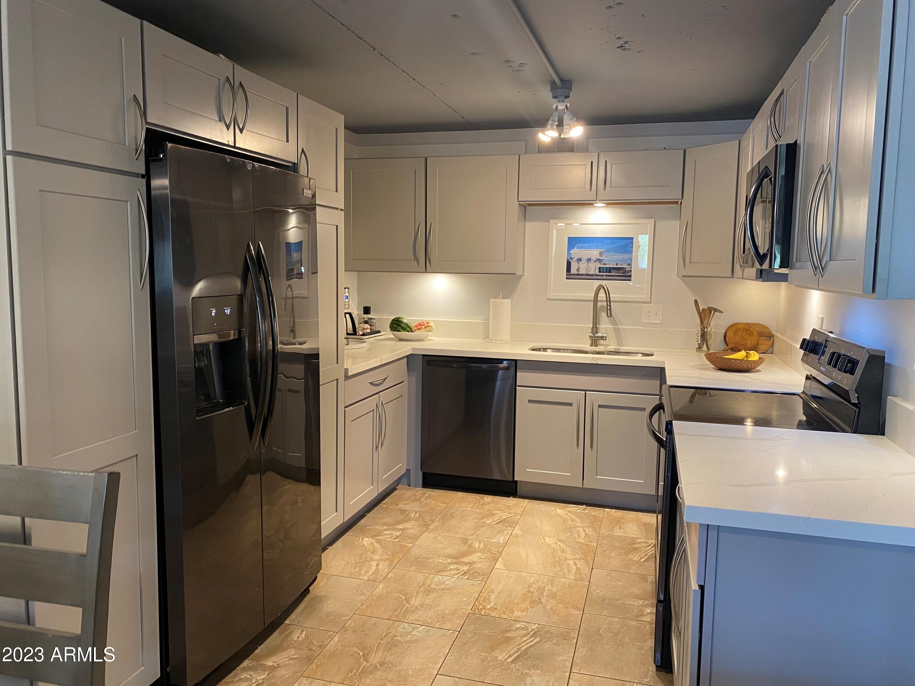 2121 E BETHANY HOME(GUEST HOUSE ONLY) Road