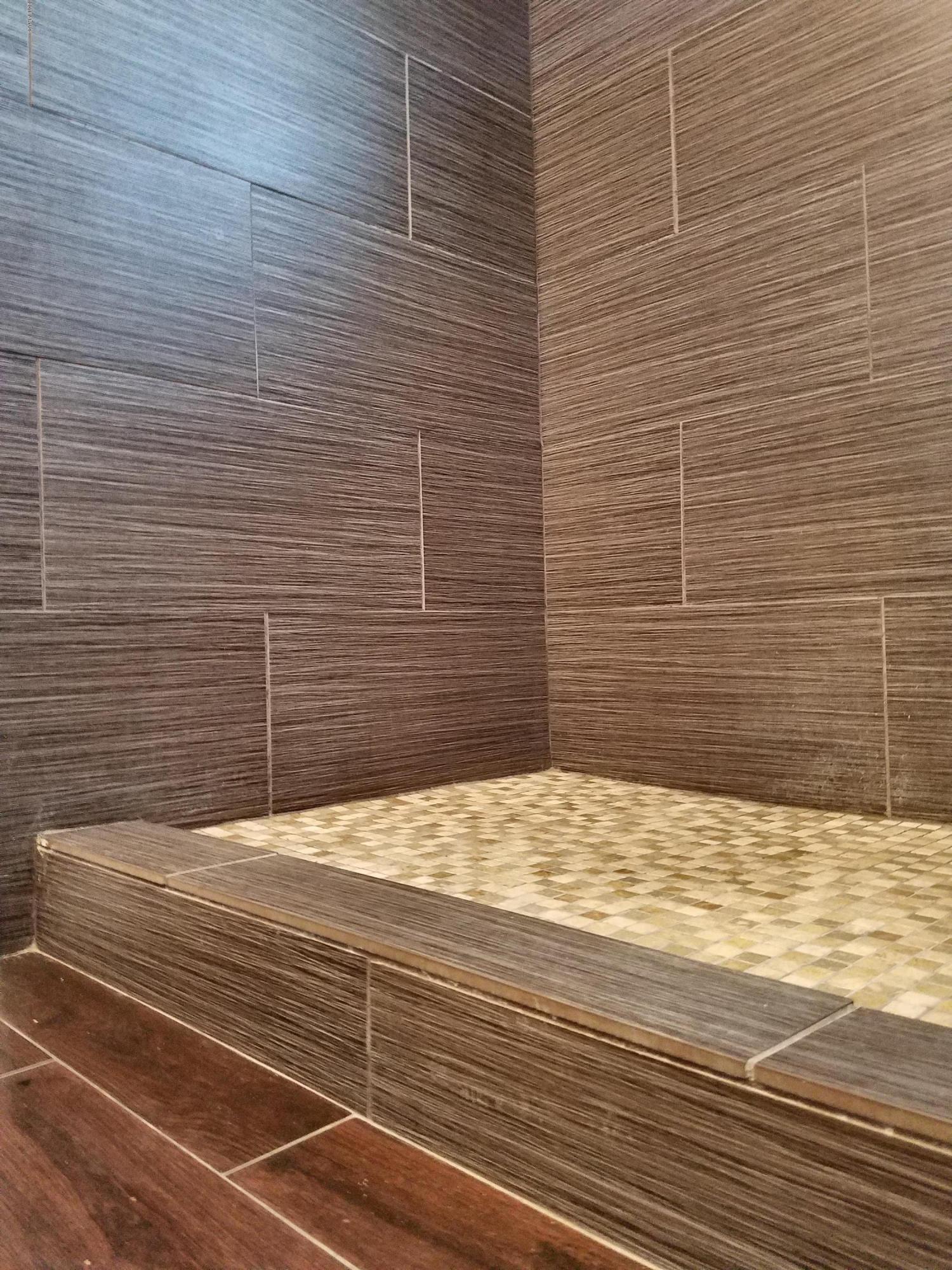 6125 E INDIAN SCHOOL Road Unit: 171