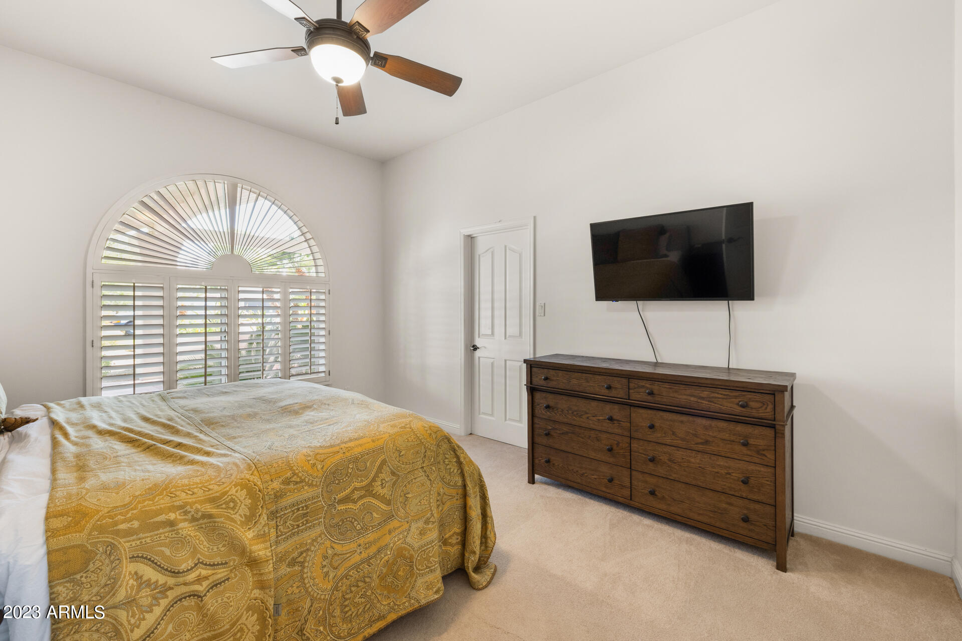 8532 E ASTER Drive