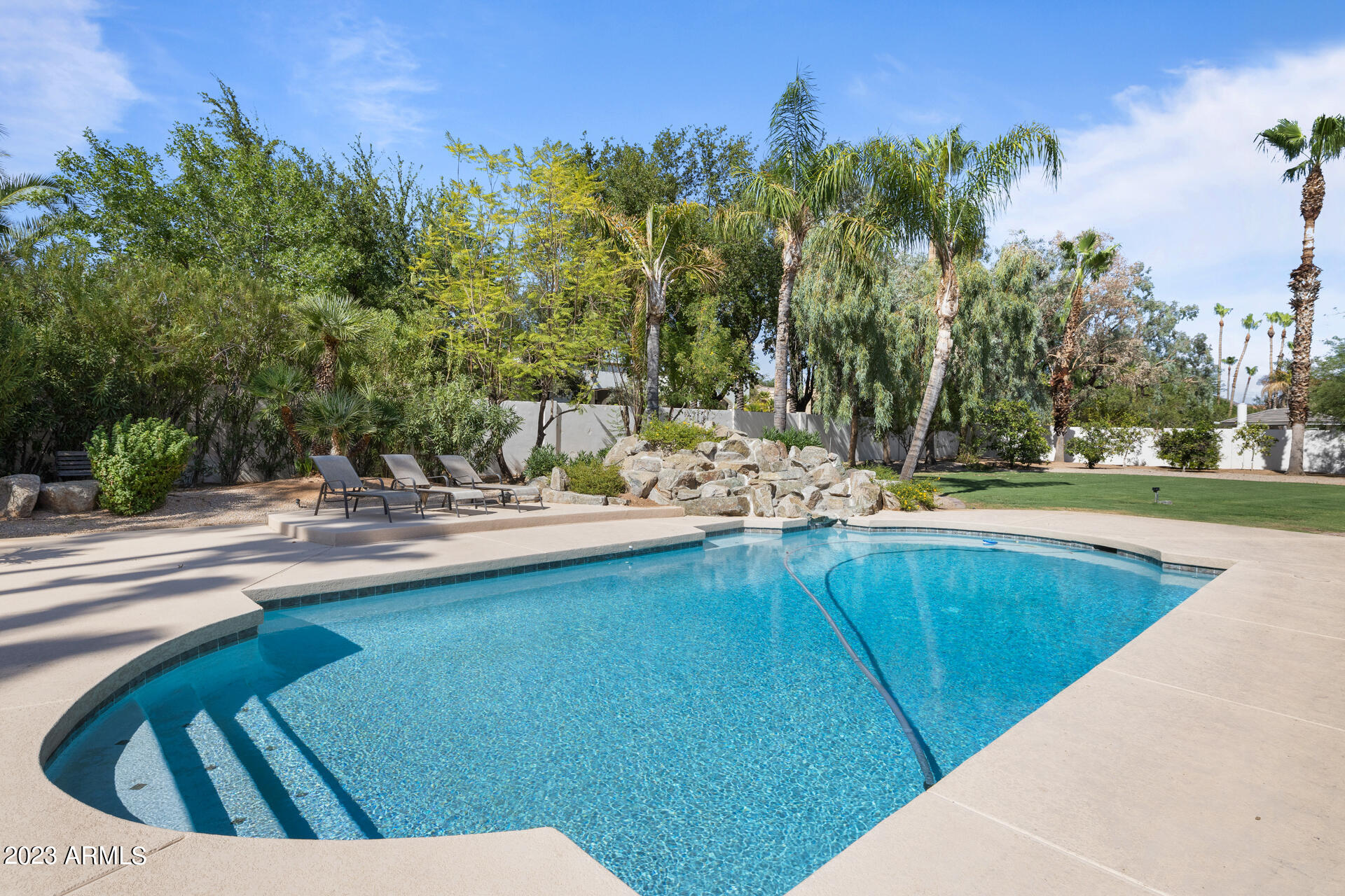 8532 E ASTER Drive