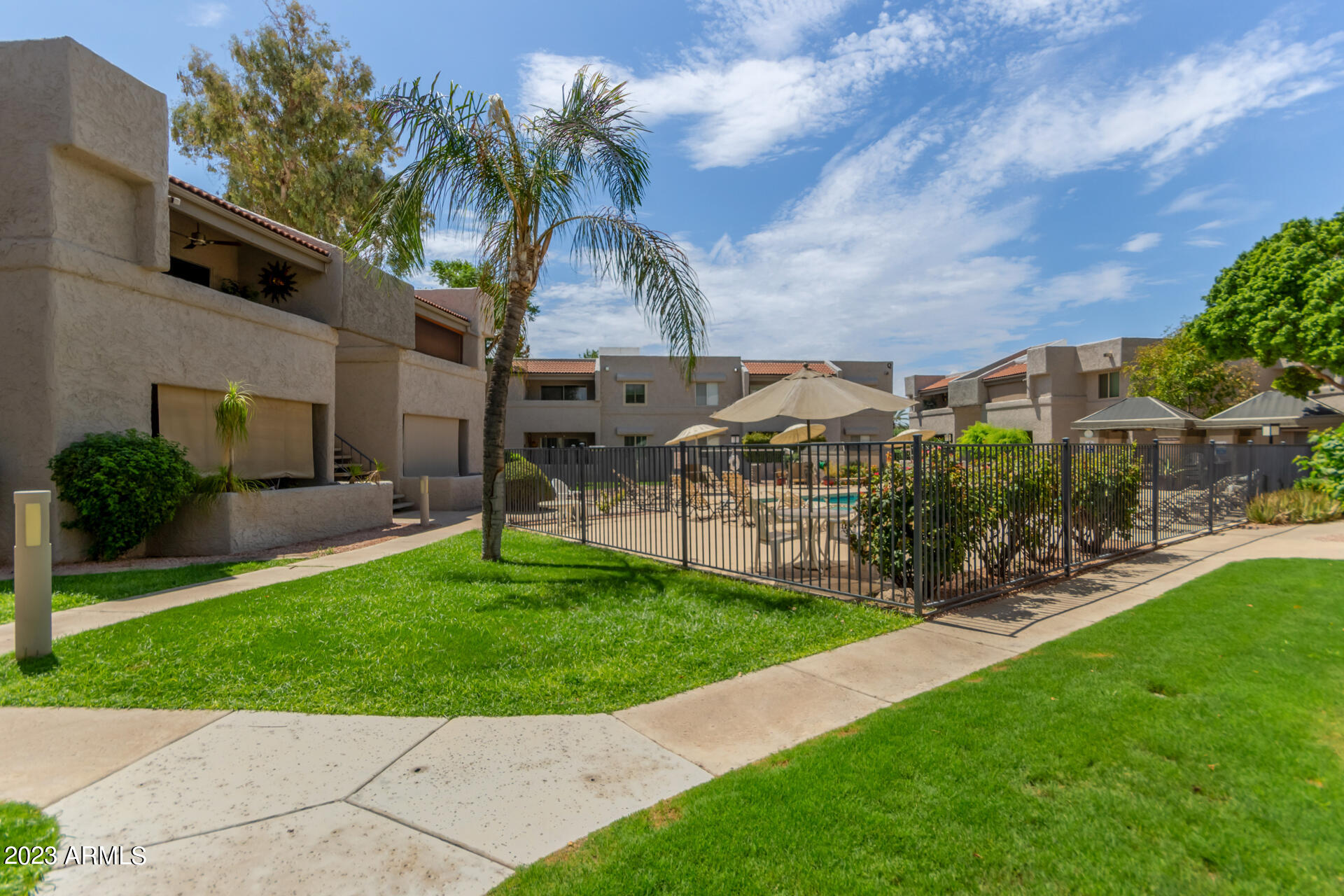 4444 E PARADISE VILLAGE Parkway N Unit: 107