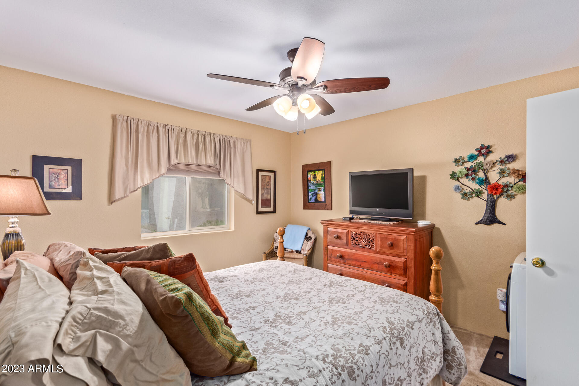4444 E PARADISE VILLAGE Parkway N Unit: 107