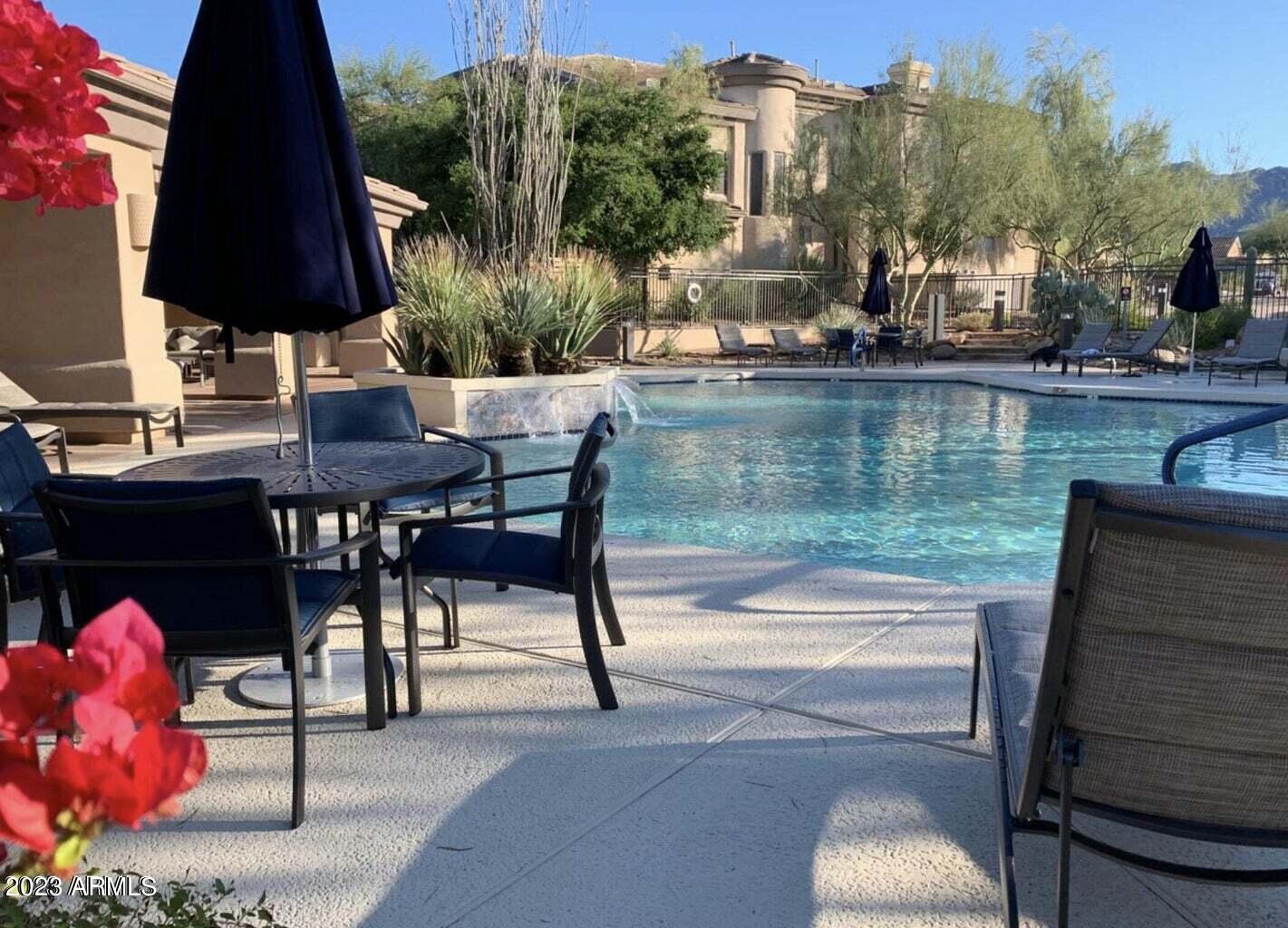 16420 N THOMPSON PEAK Parkway Unit: 2015
