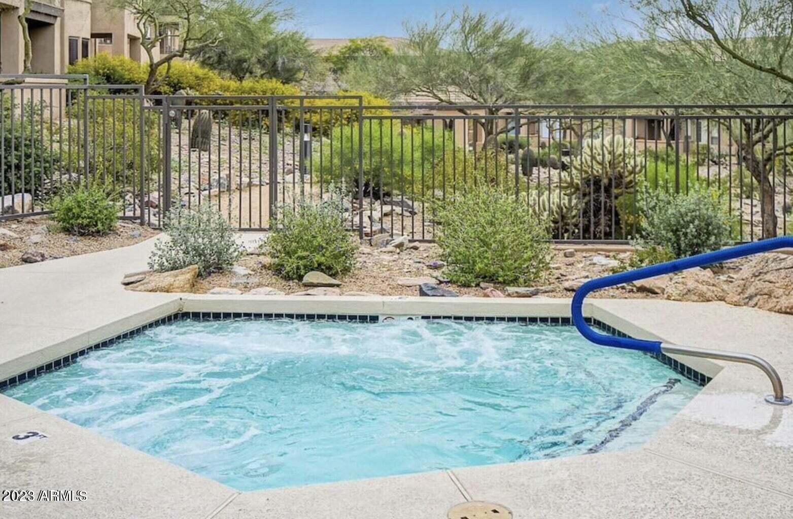 16420 N THOMPSON PEAK Parkway Unit: 2015