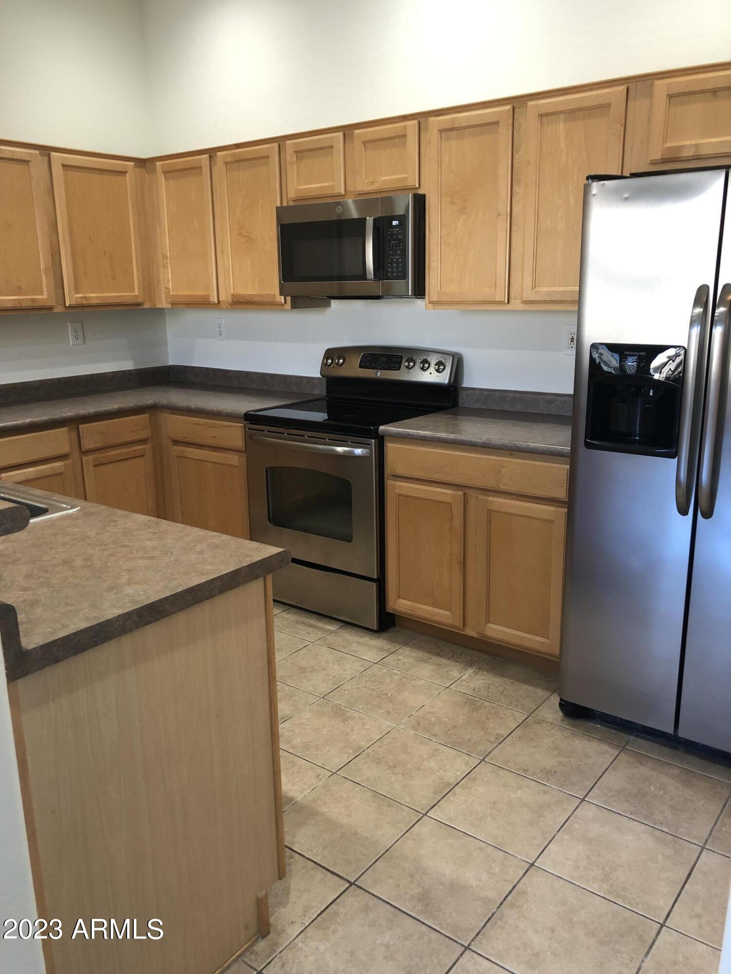 16420 N THOMPSON PEAK Parkway Unit: 2015