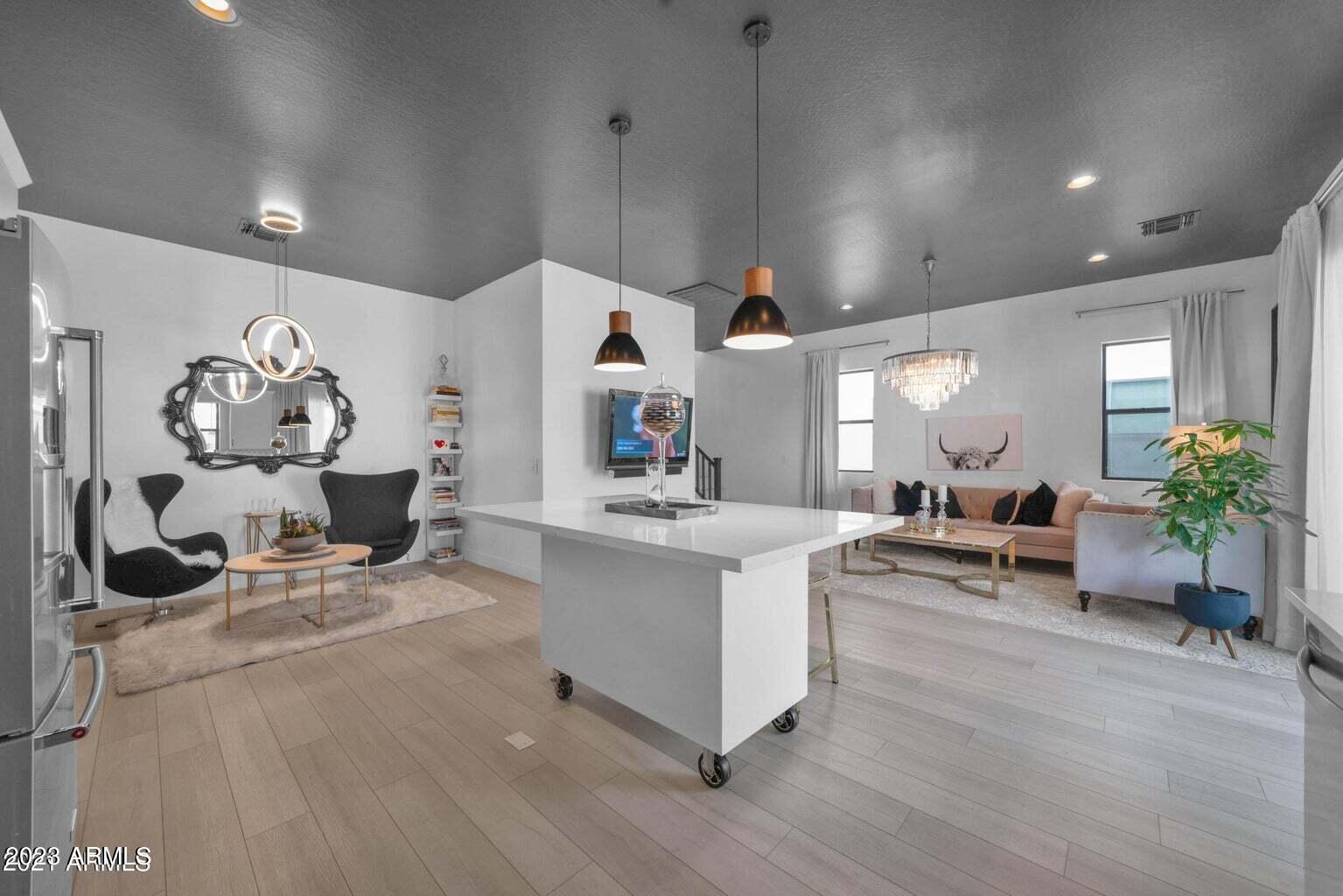 3136 E CHERYL Drive