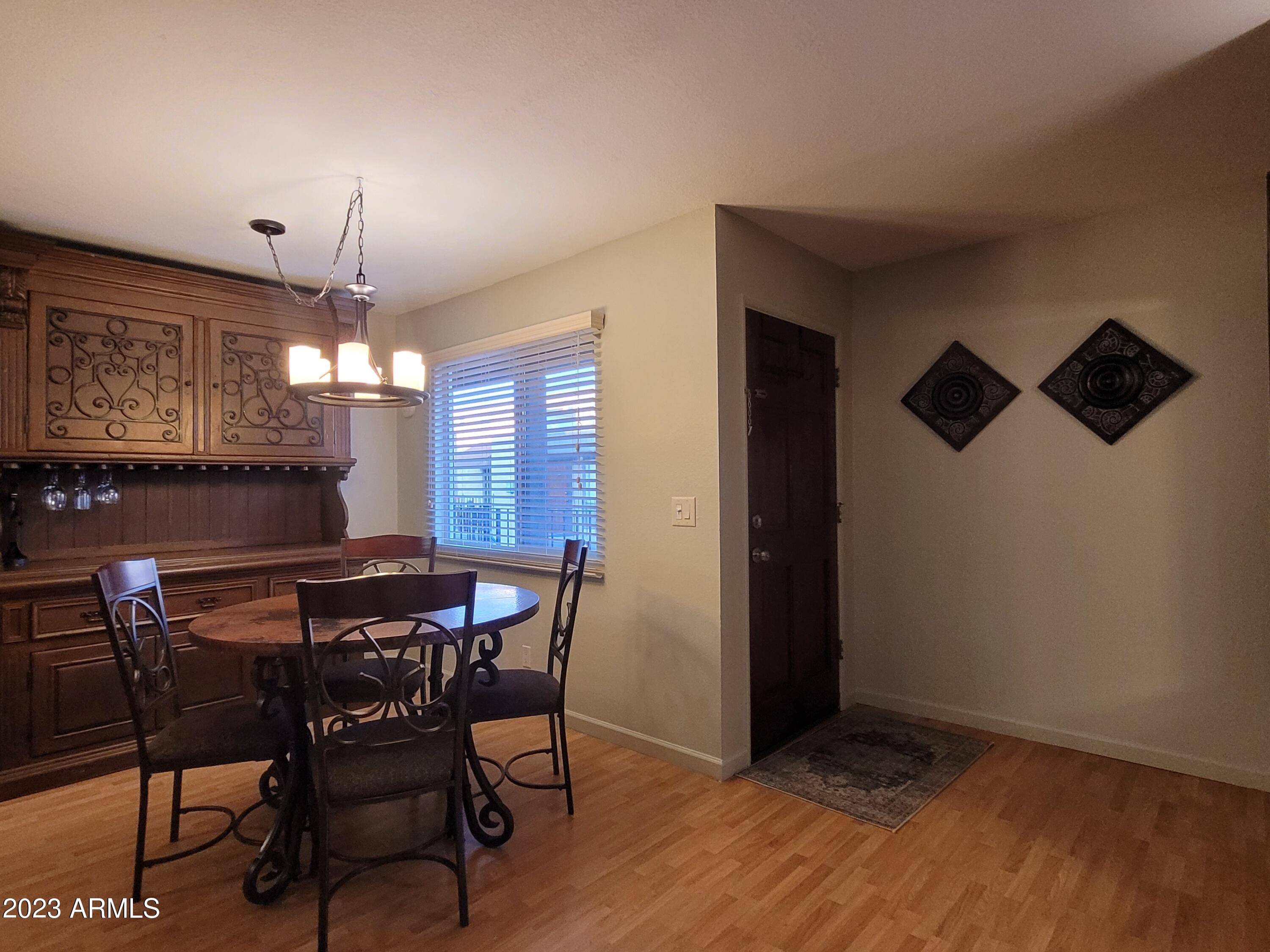 2228 E CAMPBELL Avenue Unit: 201