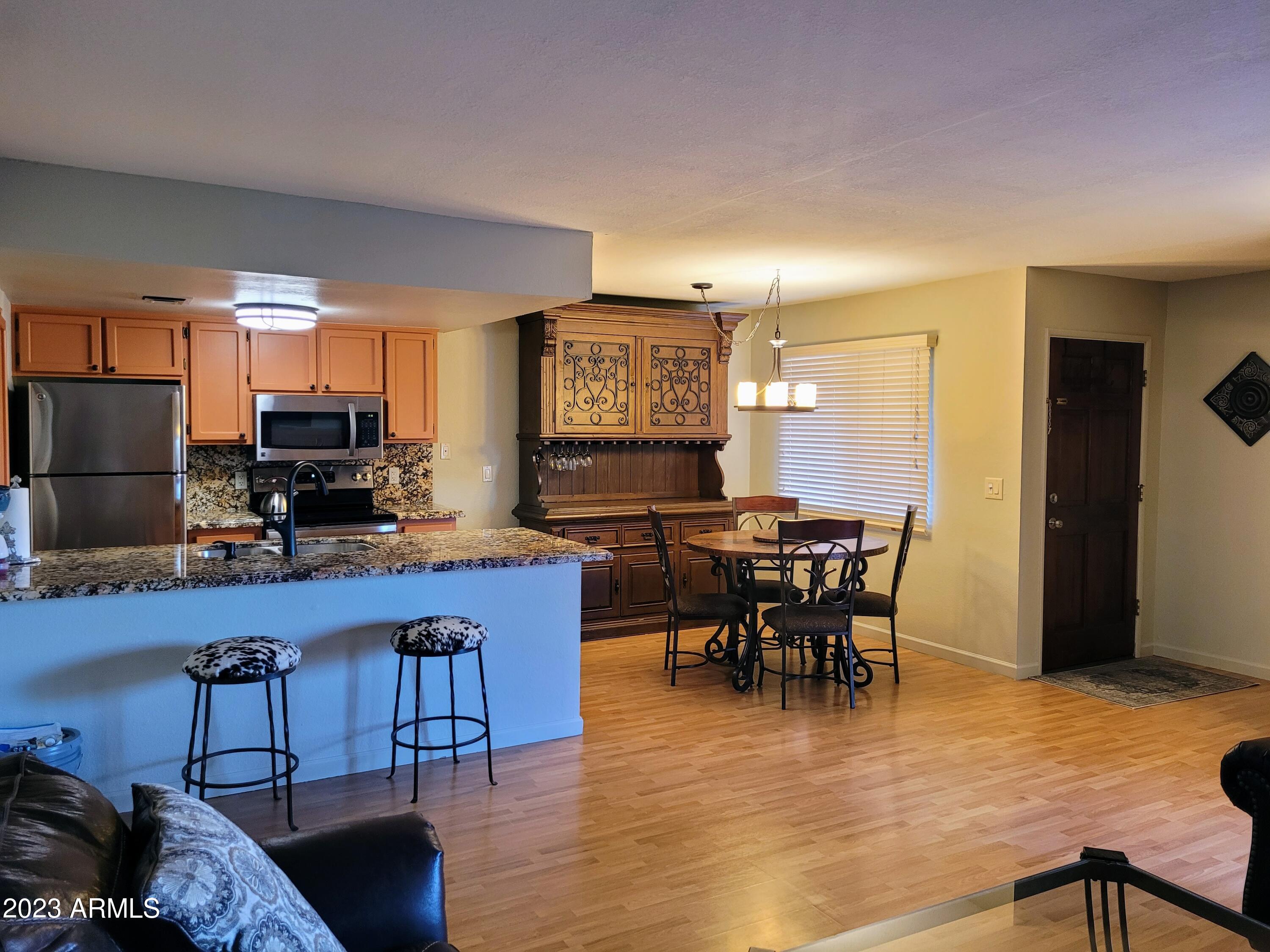 2228 E CAMPBELL Avenue Unit: 201