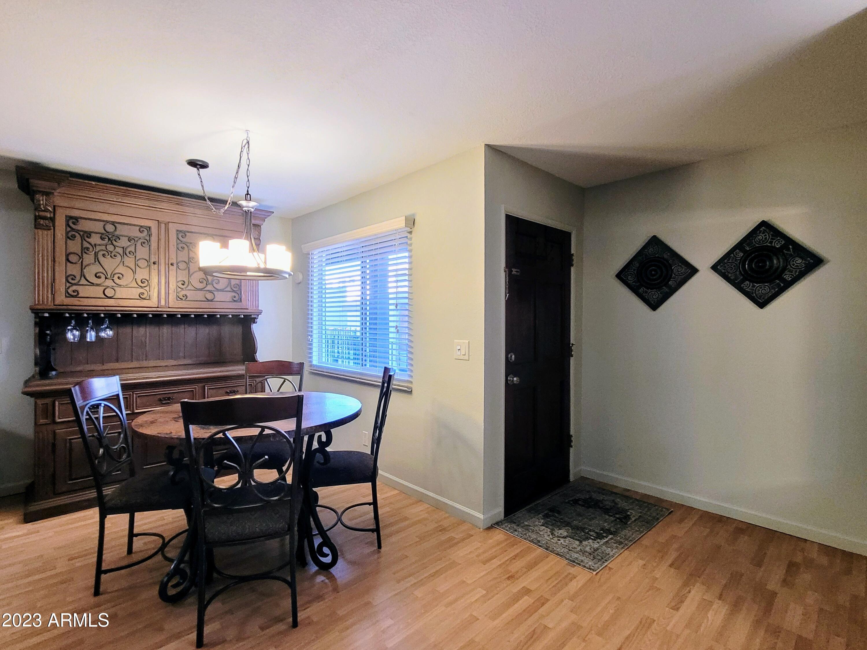 2228 E CAMPBELL Avenue Unit: 201