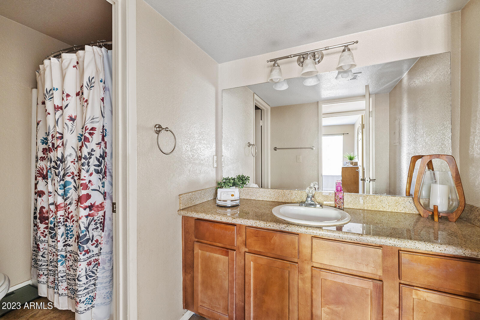 3500 N HAYDEN Road Unit: 909