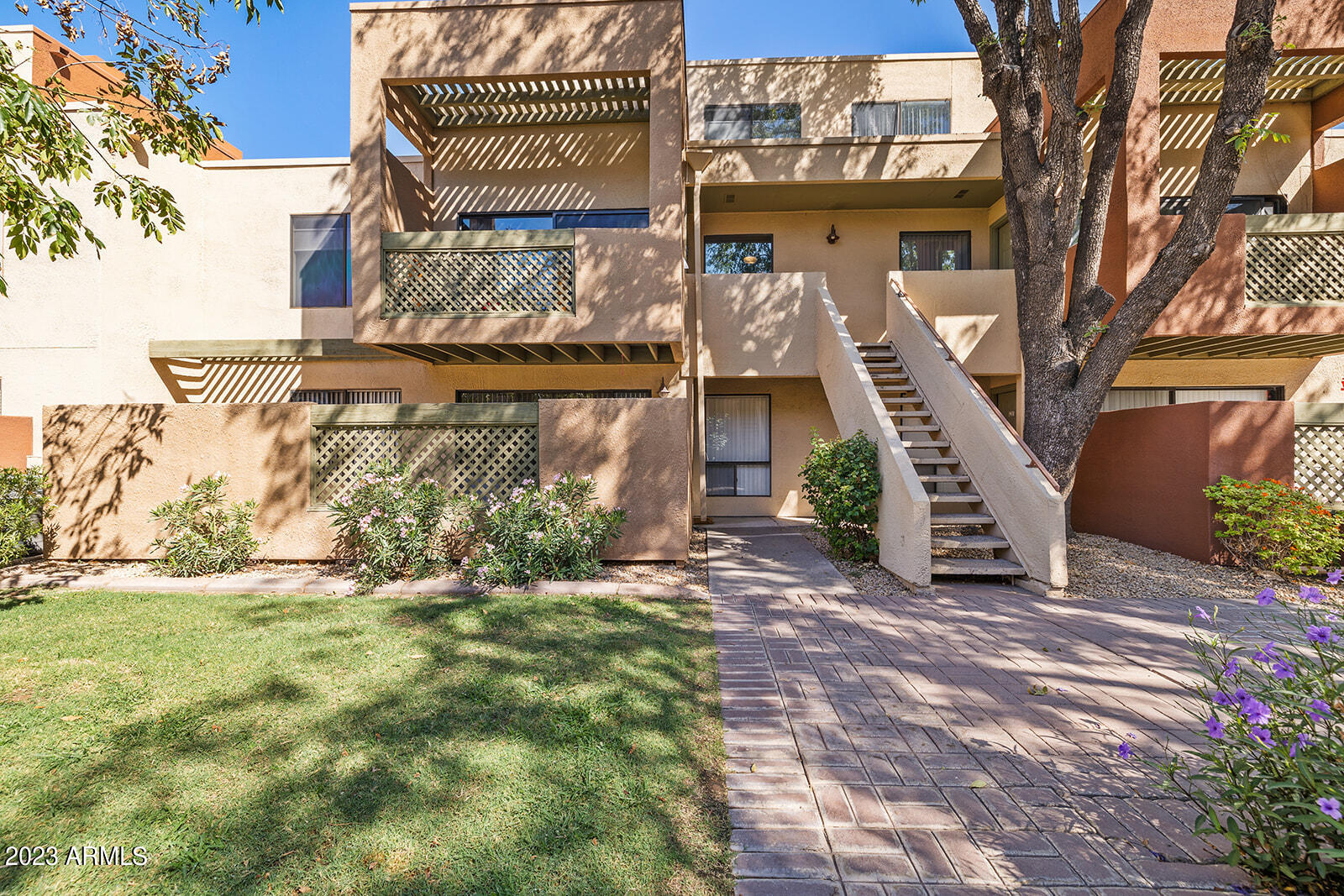3500 N HAYDEN Road Unit: 909