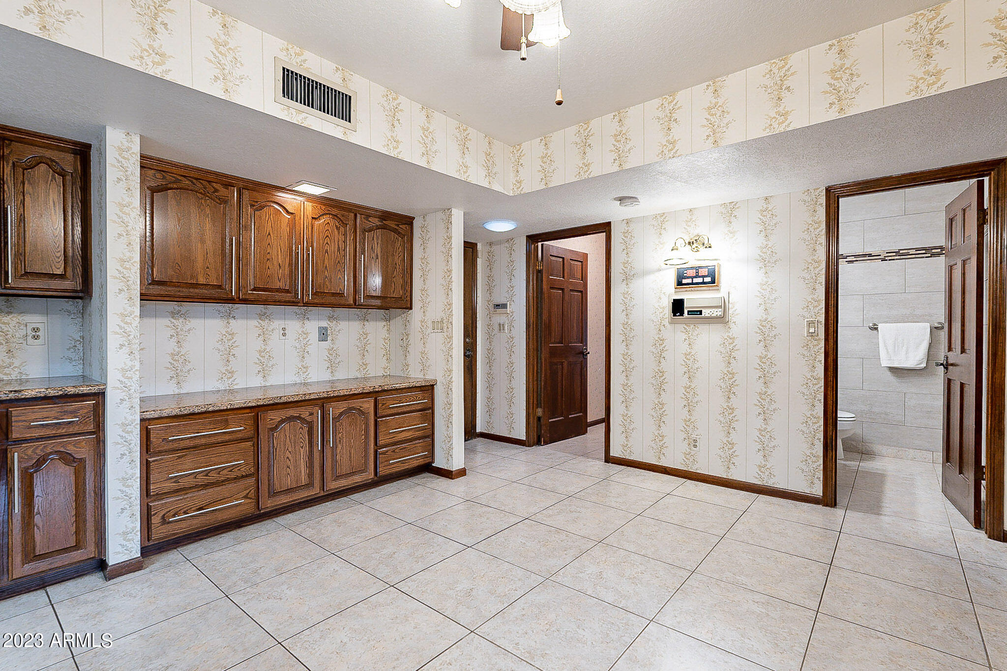 11218 N 56TH Street