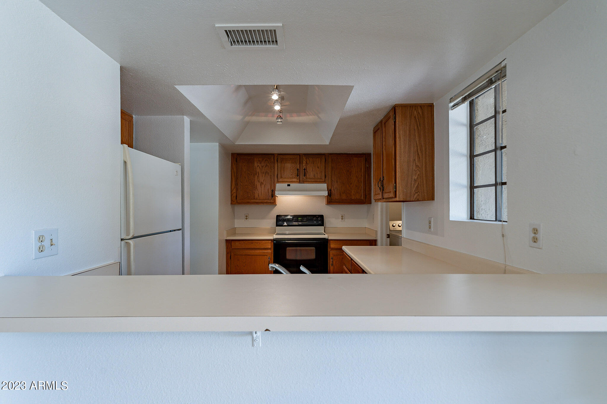 1456 W LA JOLLA Drive