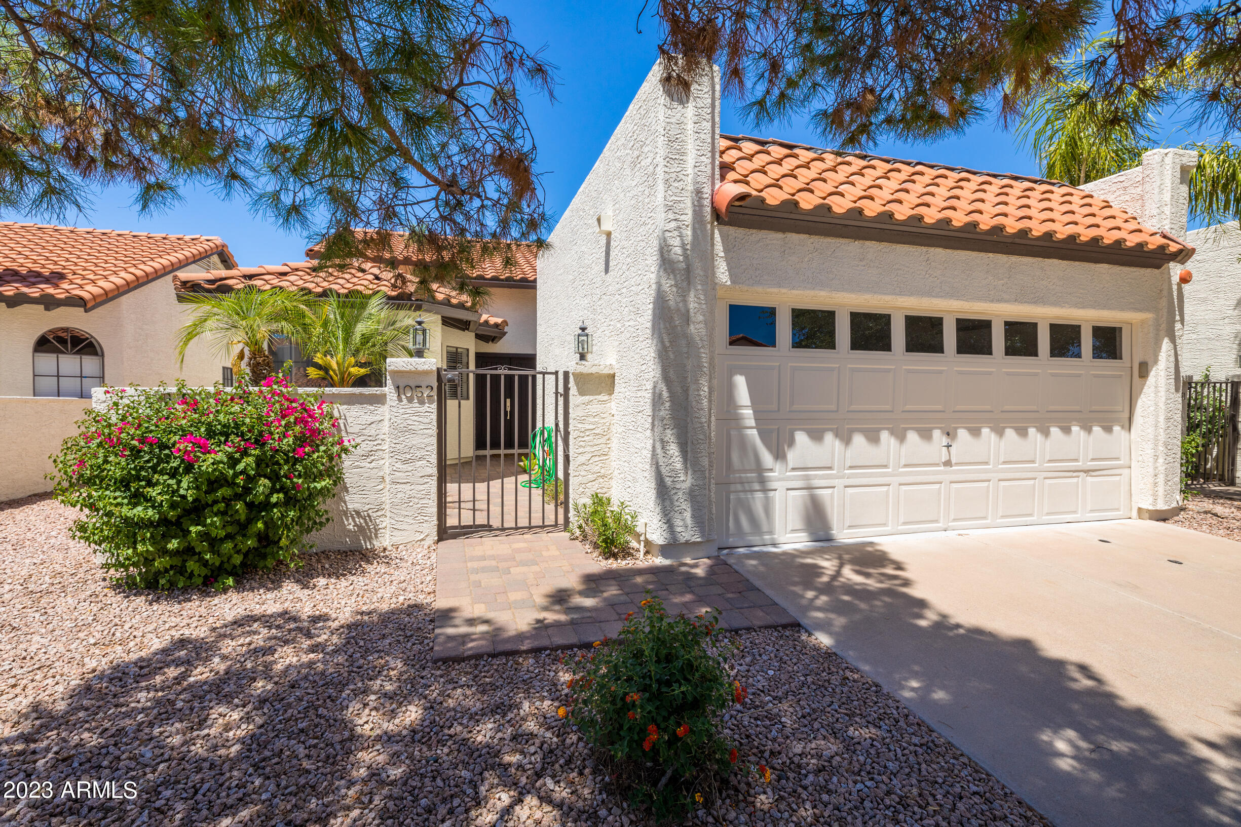 11011 N 92ND Street Unit: 1052