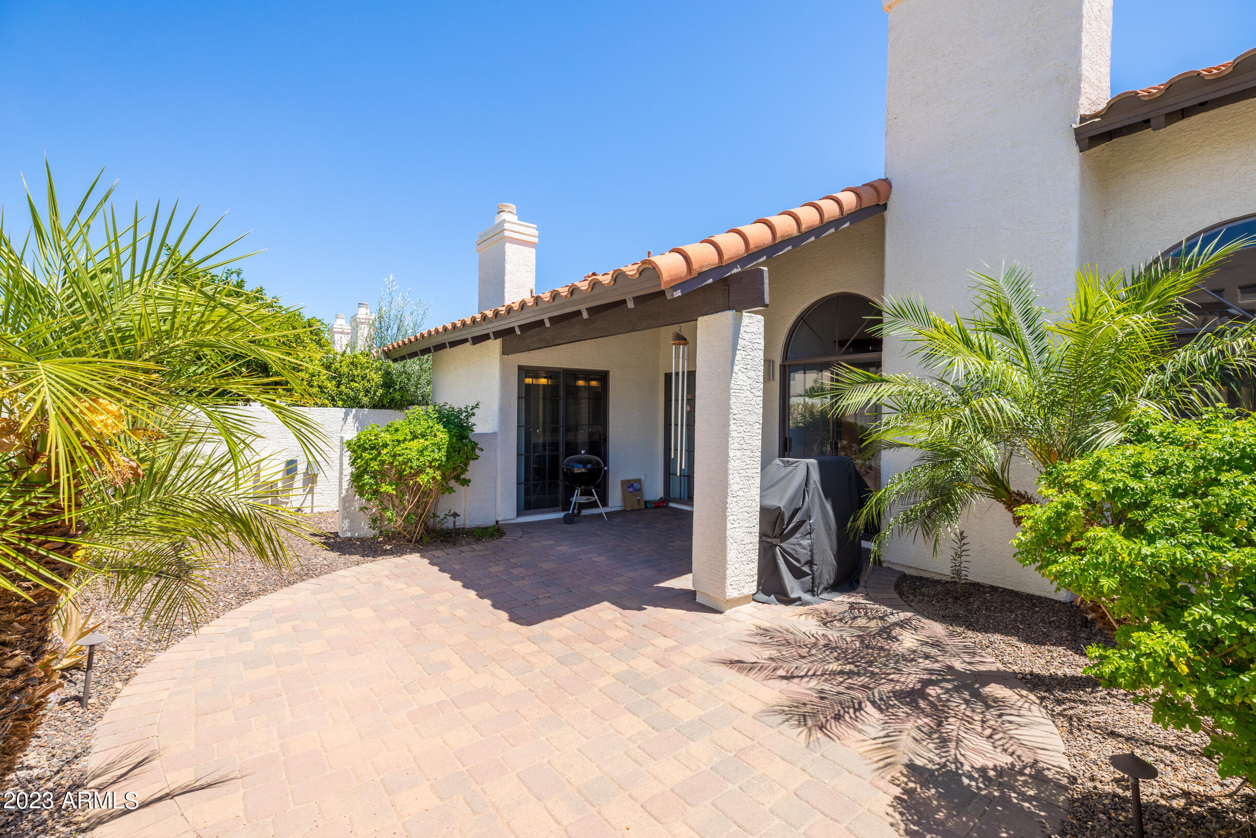 11011 N 92ND Street Unit: 1052