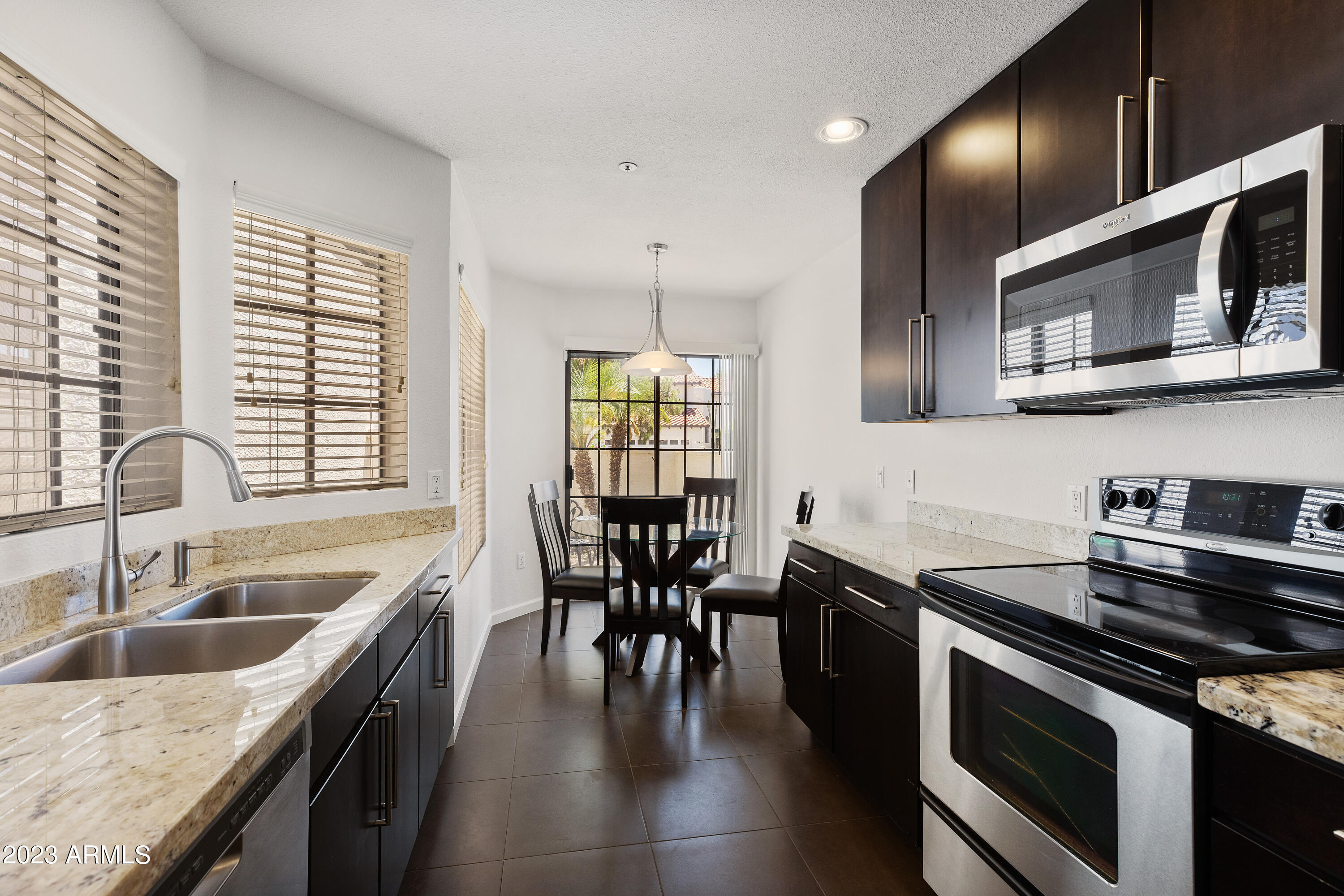 11011 N 92ND Street Unit: 1052