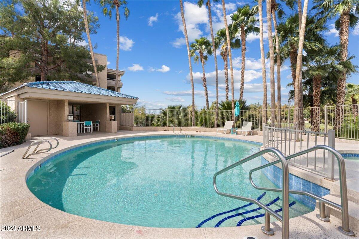 5102 N 31st Place Unit: 418