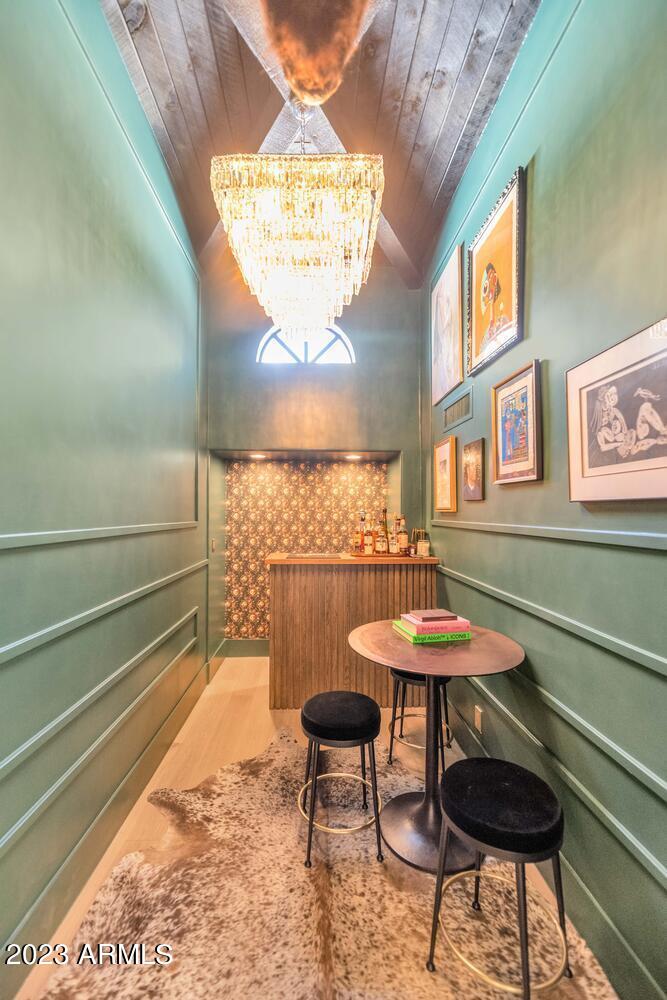 5215 N 45TH Place