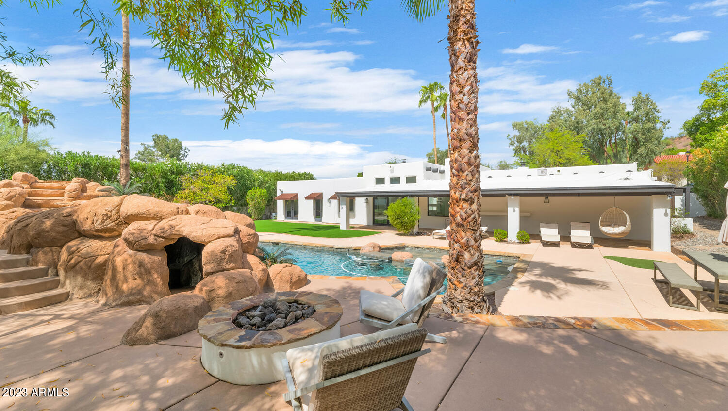 5215 N 45TH Place